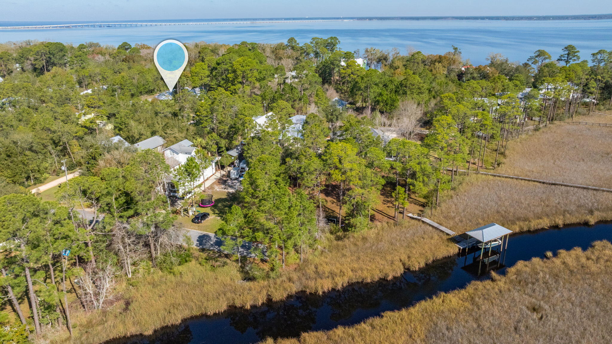 MAGNOLIA BEACH - Residential