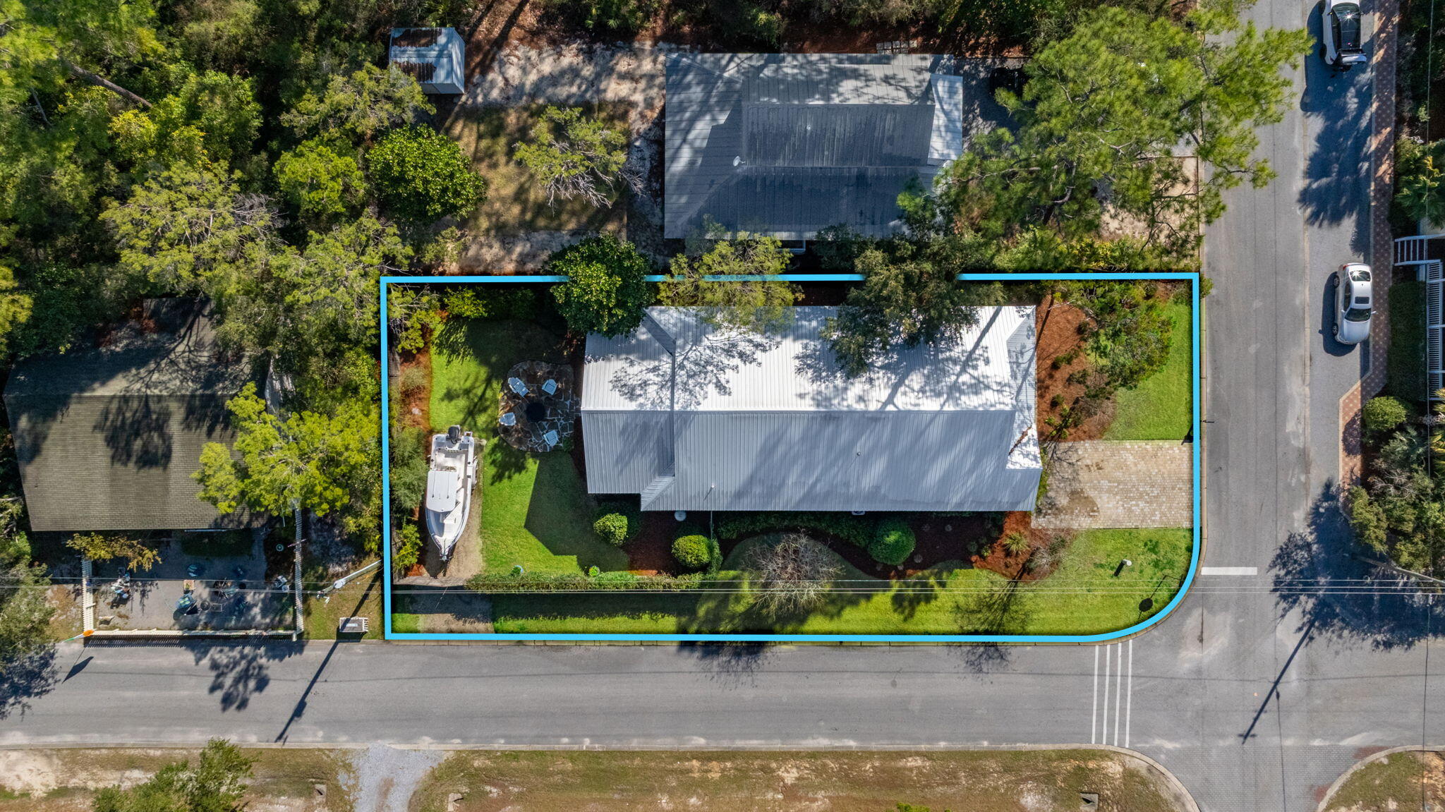 MAGNOLIA BEACH - Residential