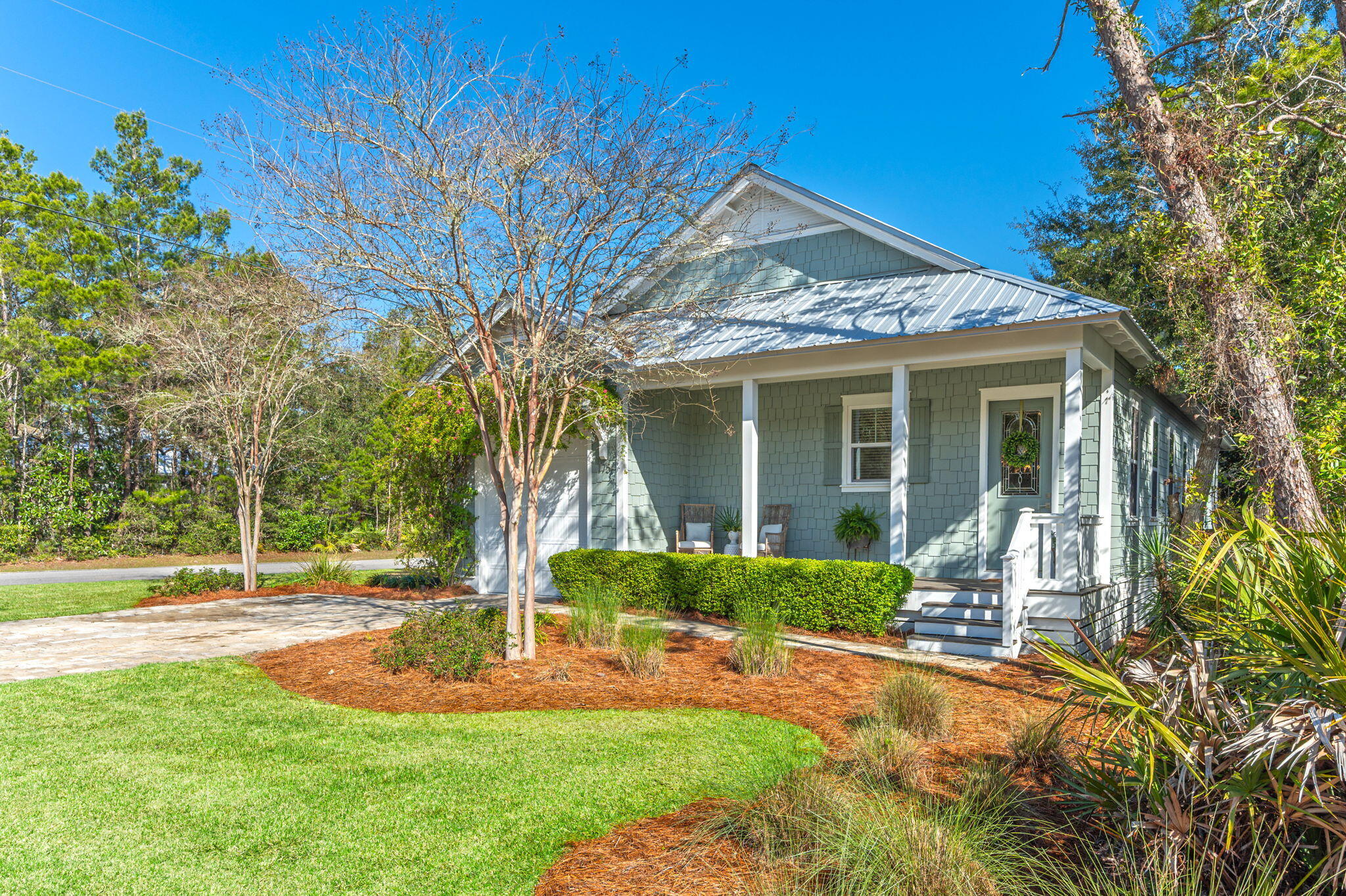 MAGNOLIA BEACH - Residential