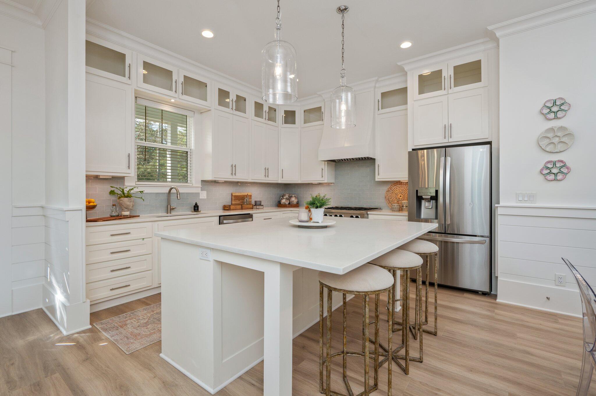 MAGNOLIA BEACH - Residential