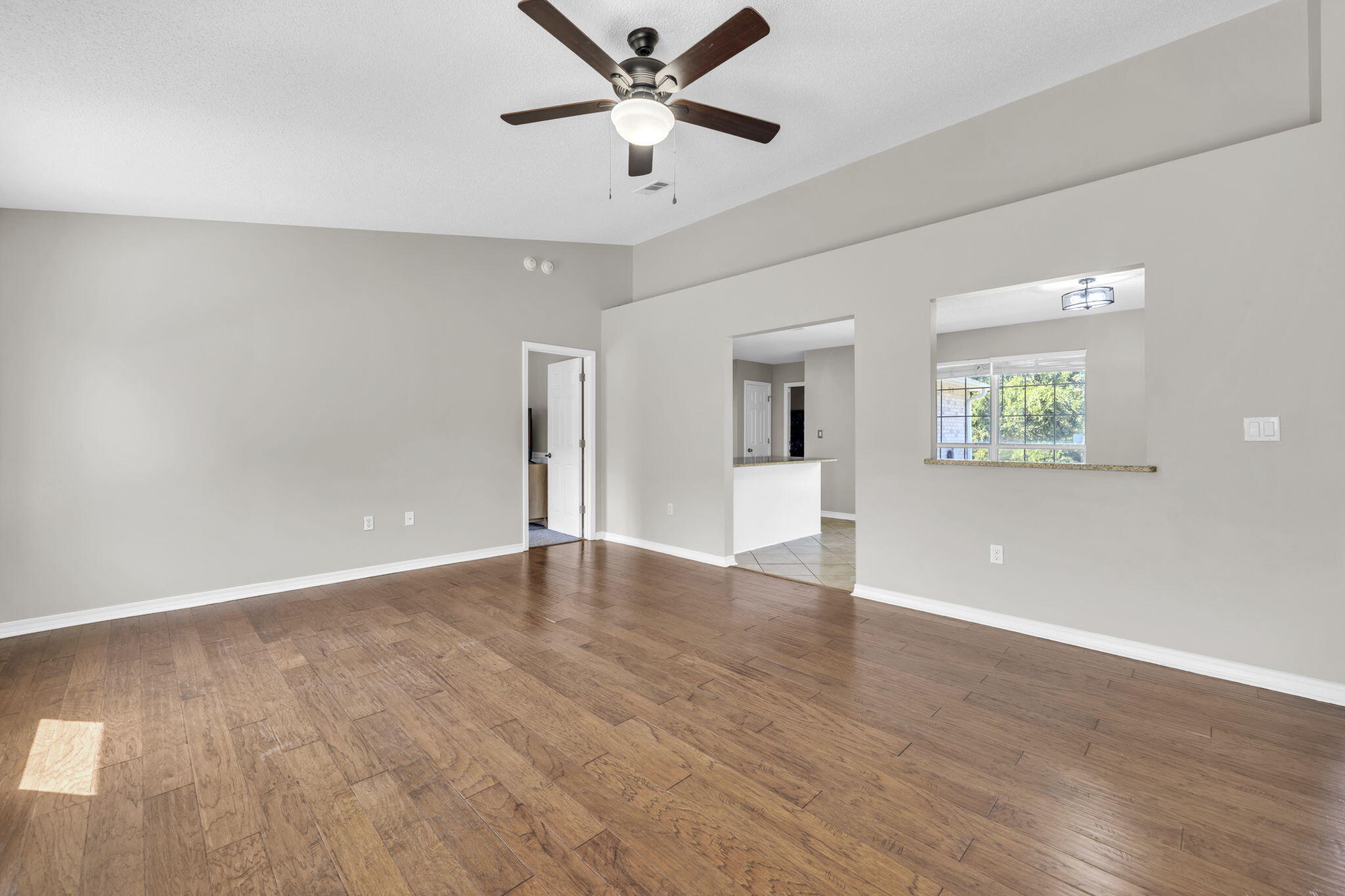 NORTHVIEW ESTATES 7TH ADDN - Residential