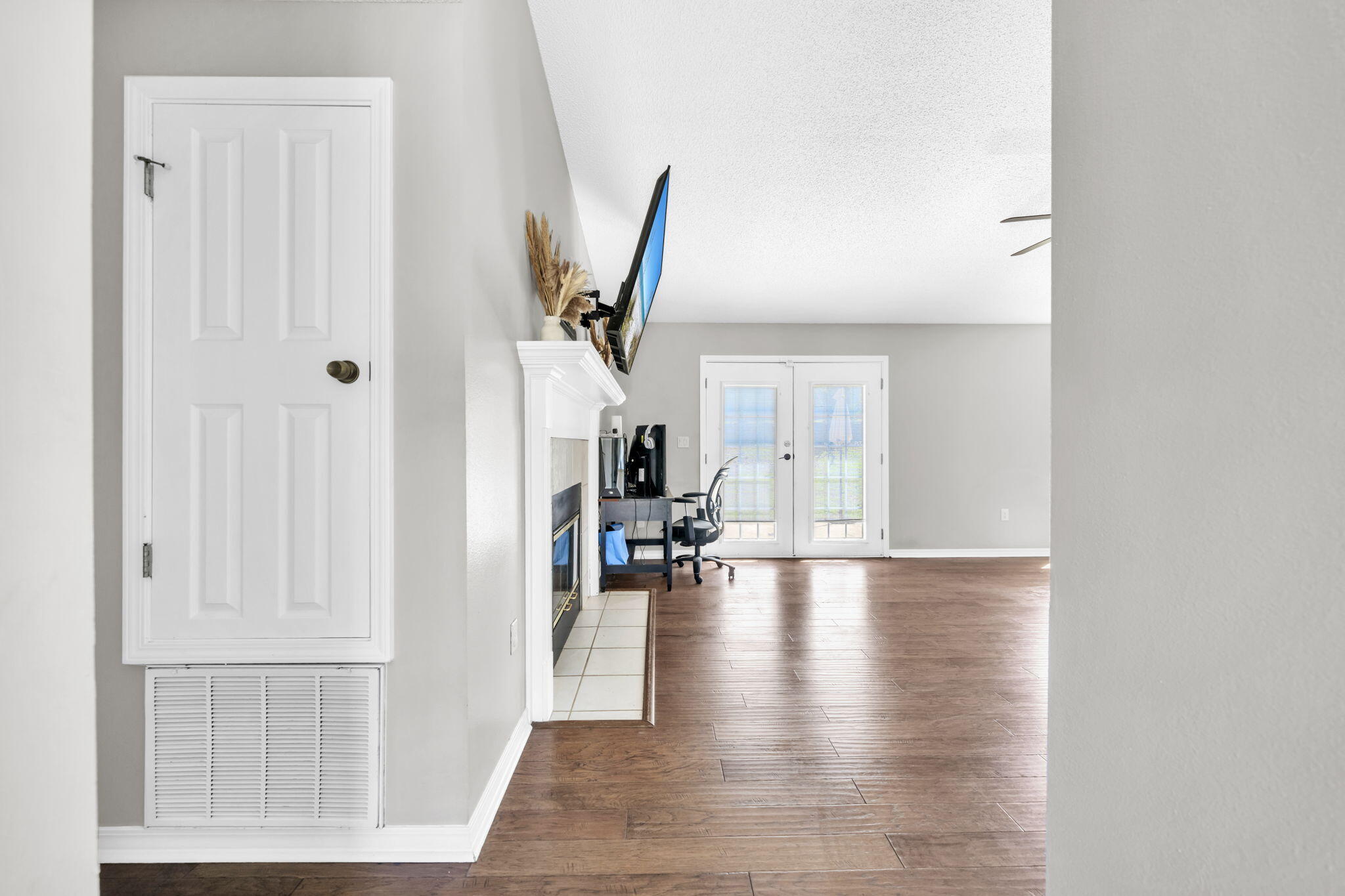 NORTHVIEW ESTATES 7TH ADDN - Residential
