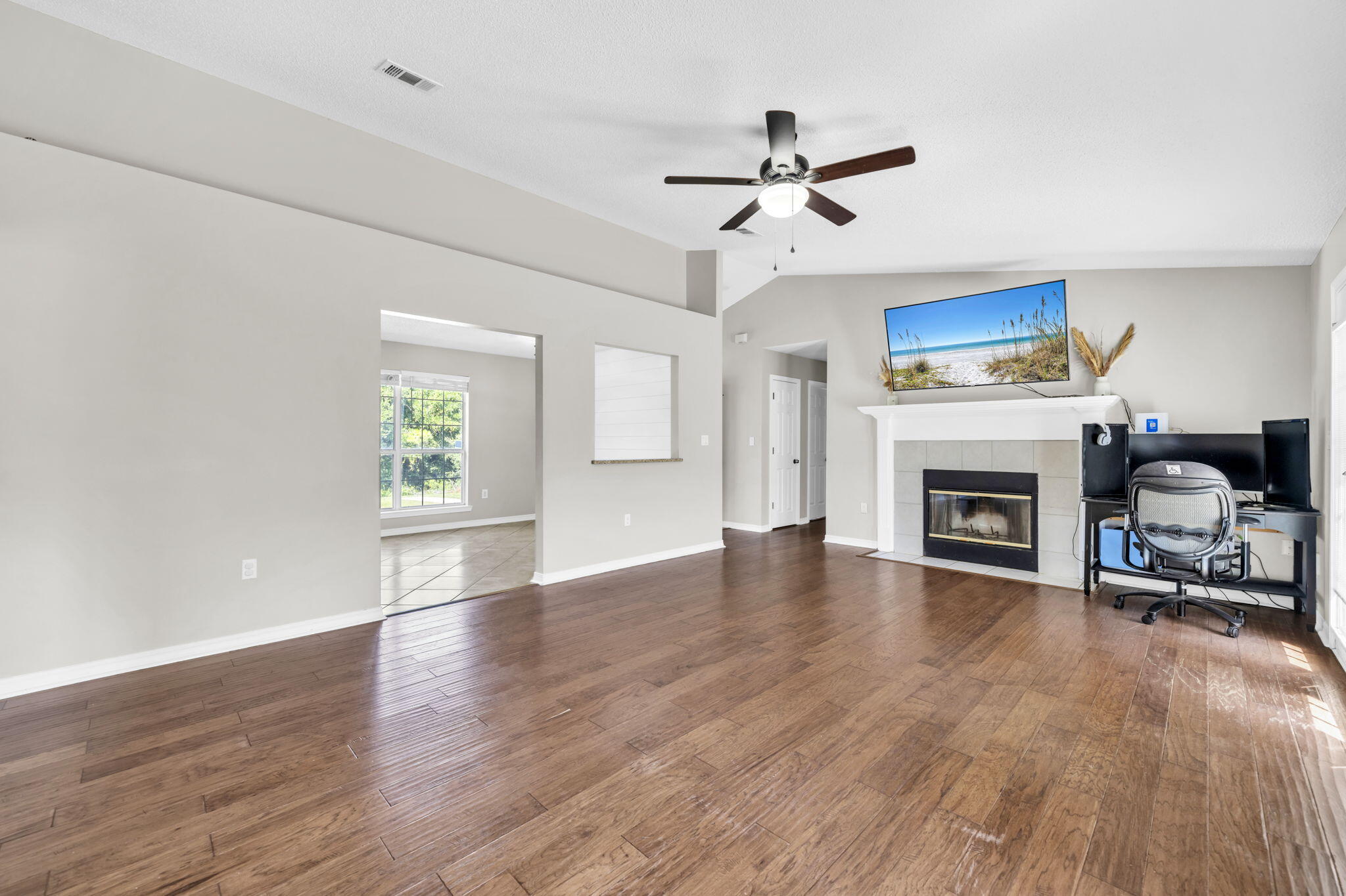 NORTHVIEW ESTATES 7TH ADDN - Residential
