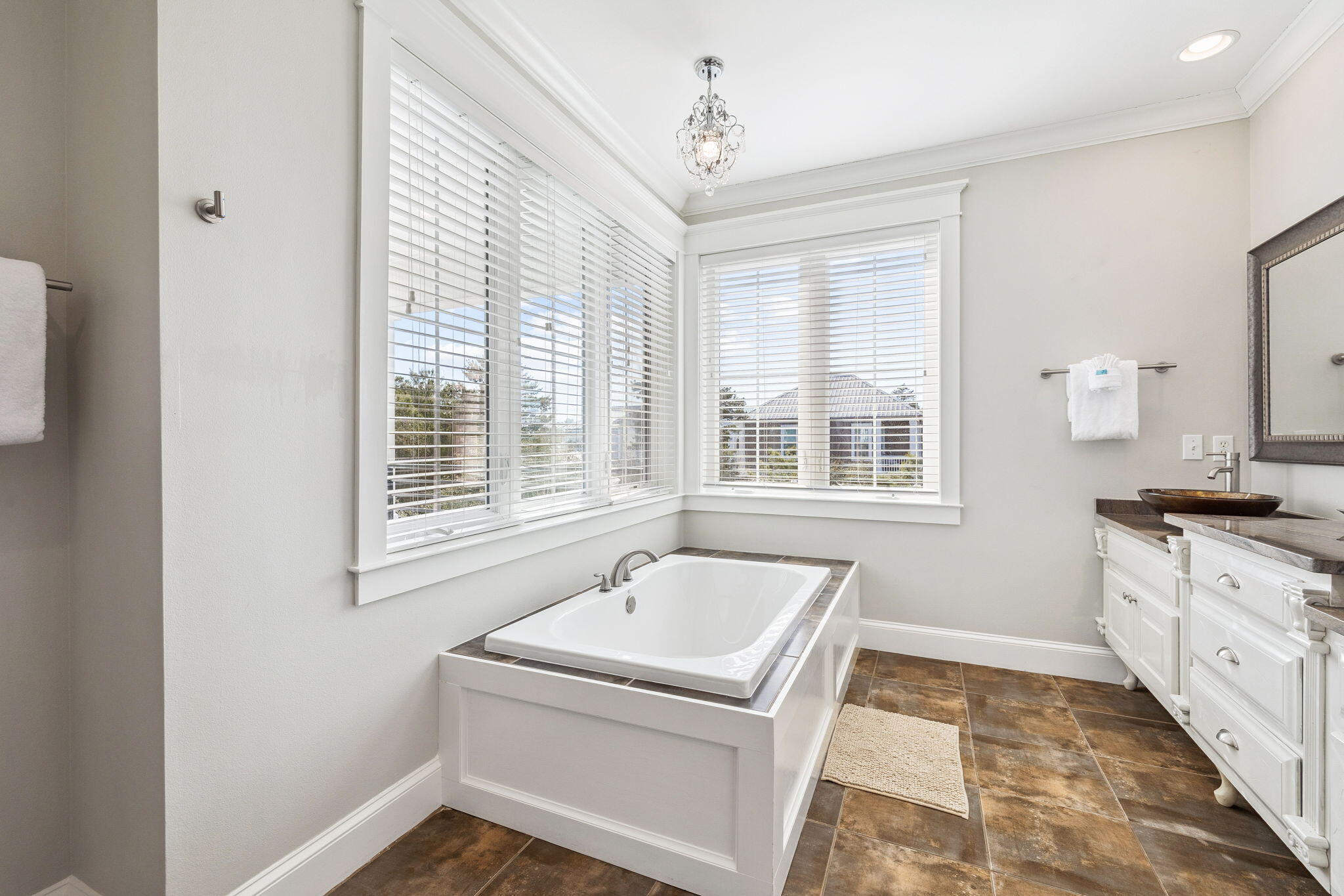 HIGHLAND PARKS - Residential