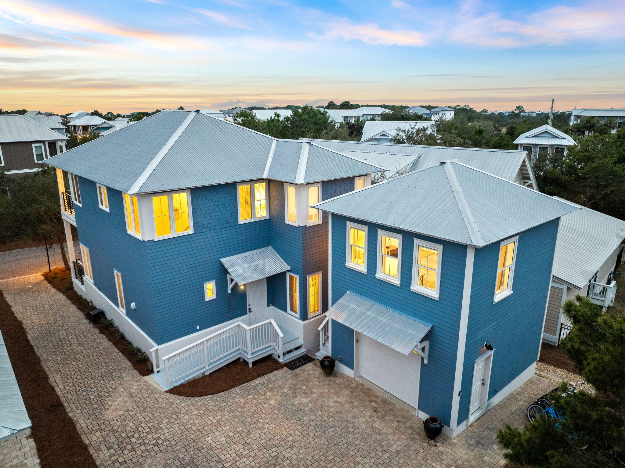 HIGHLAND PARKS - Residential