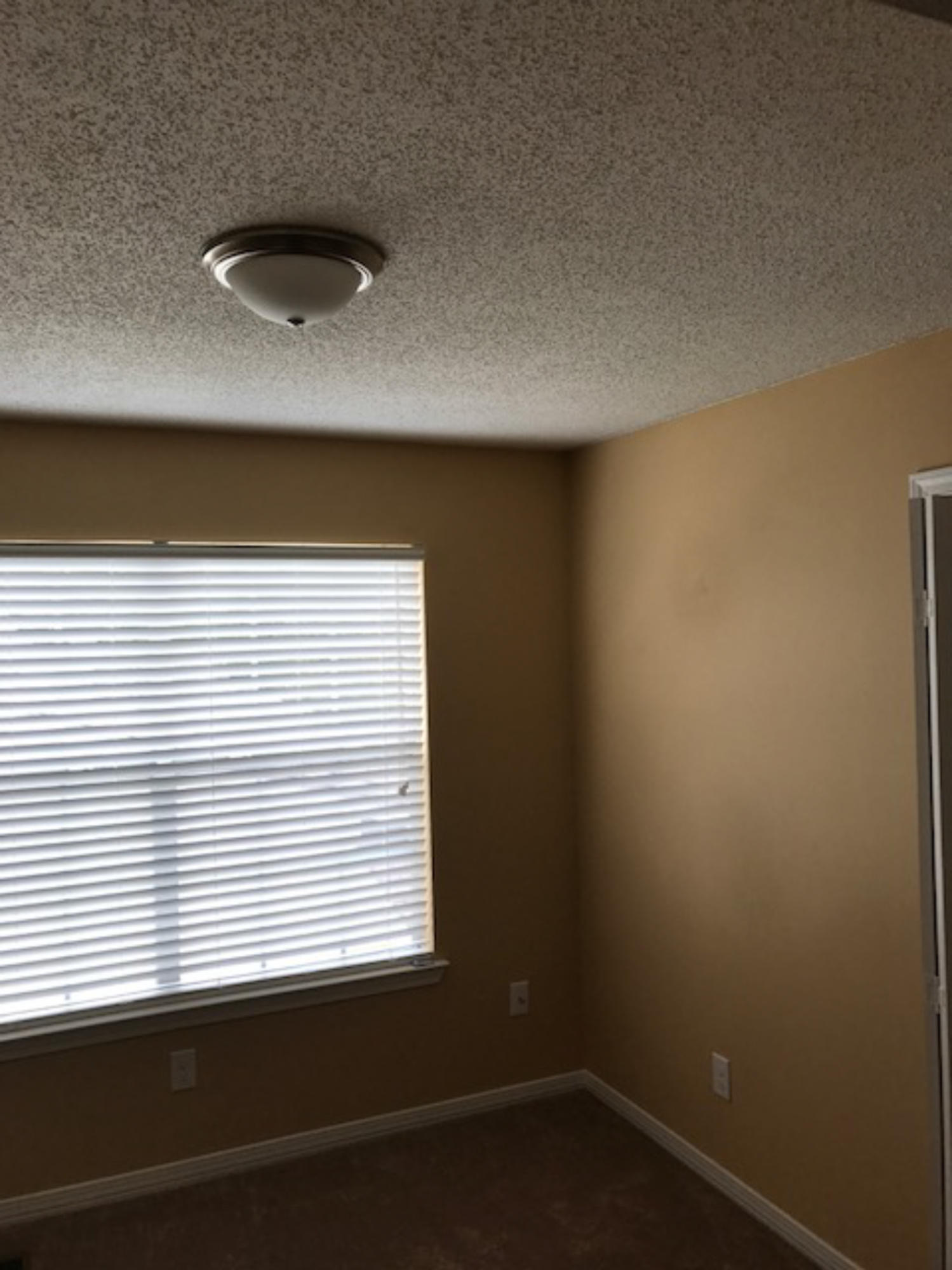 COLINA DEL ORO - Residential Lease