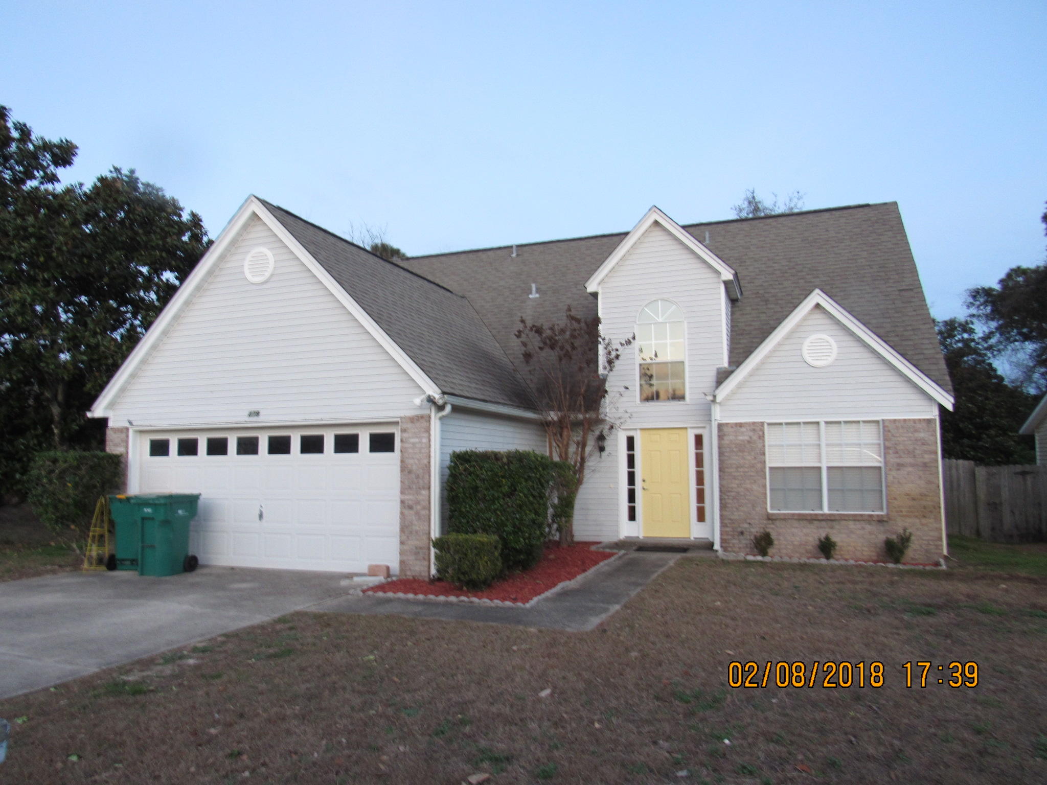 COLINA DEL ORO - Residential Lease