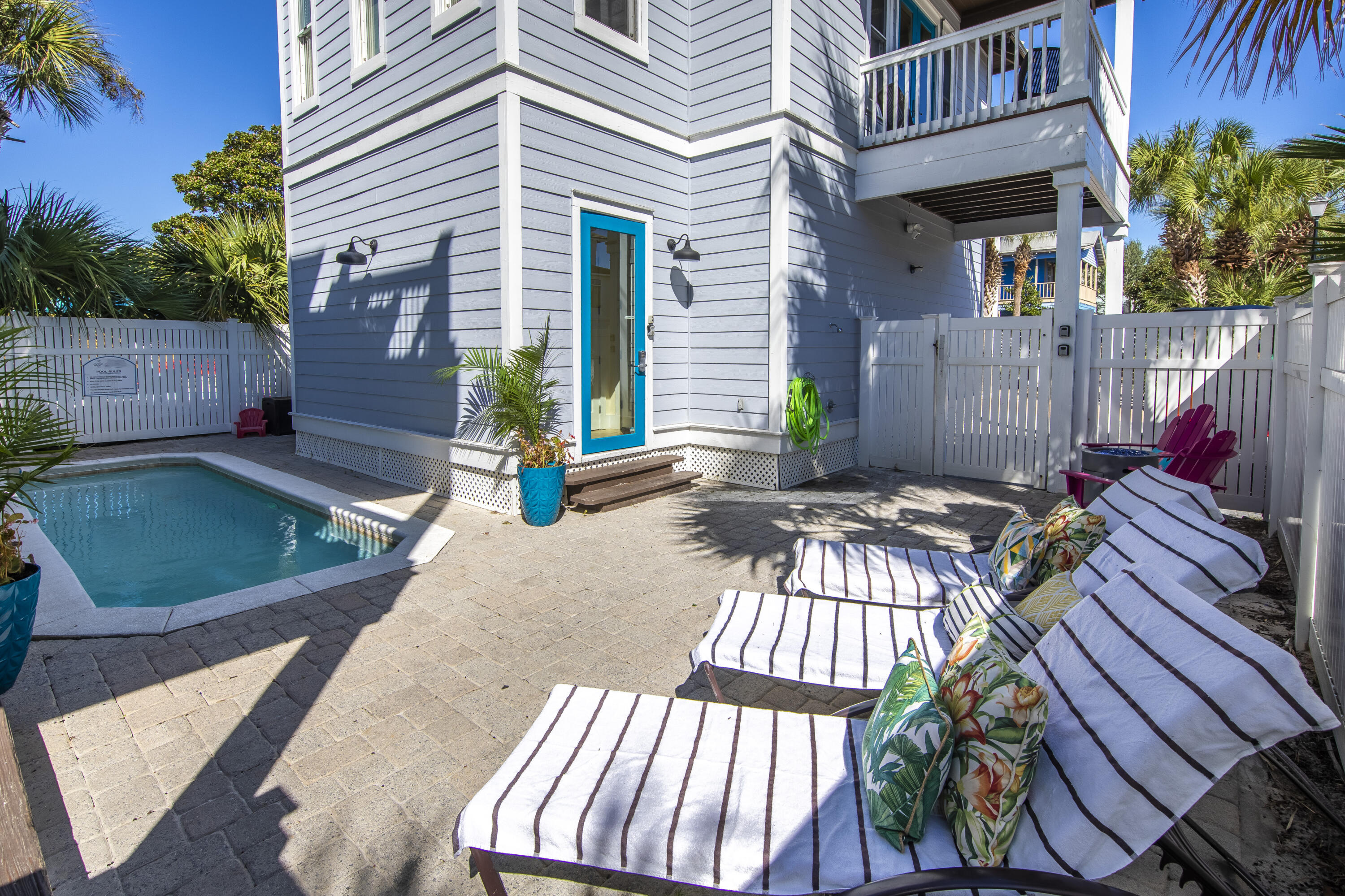 CRYSTAL BEACH - Residential