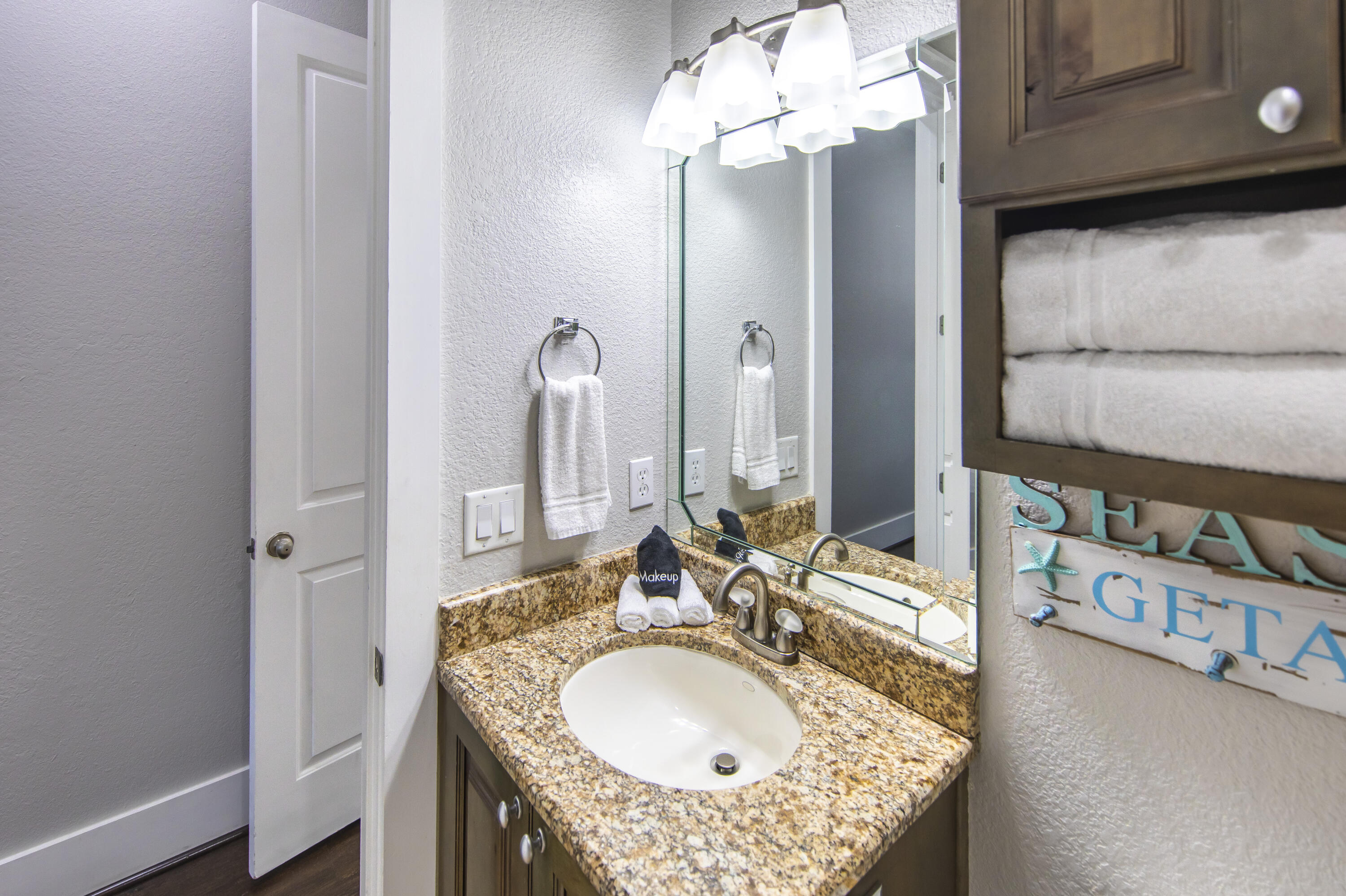 CRYSTAL BEACH - Residential