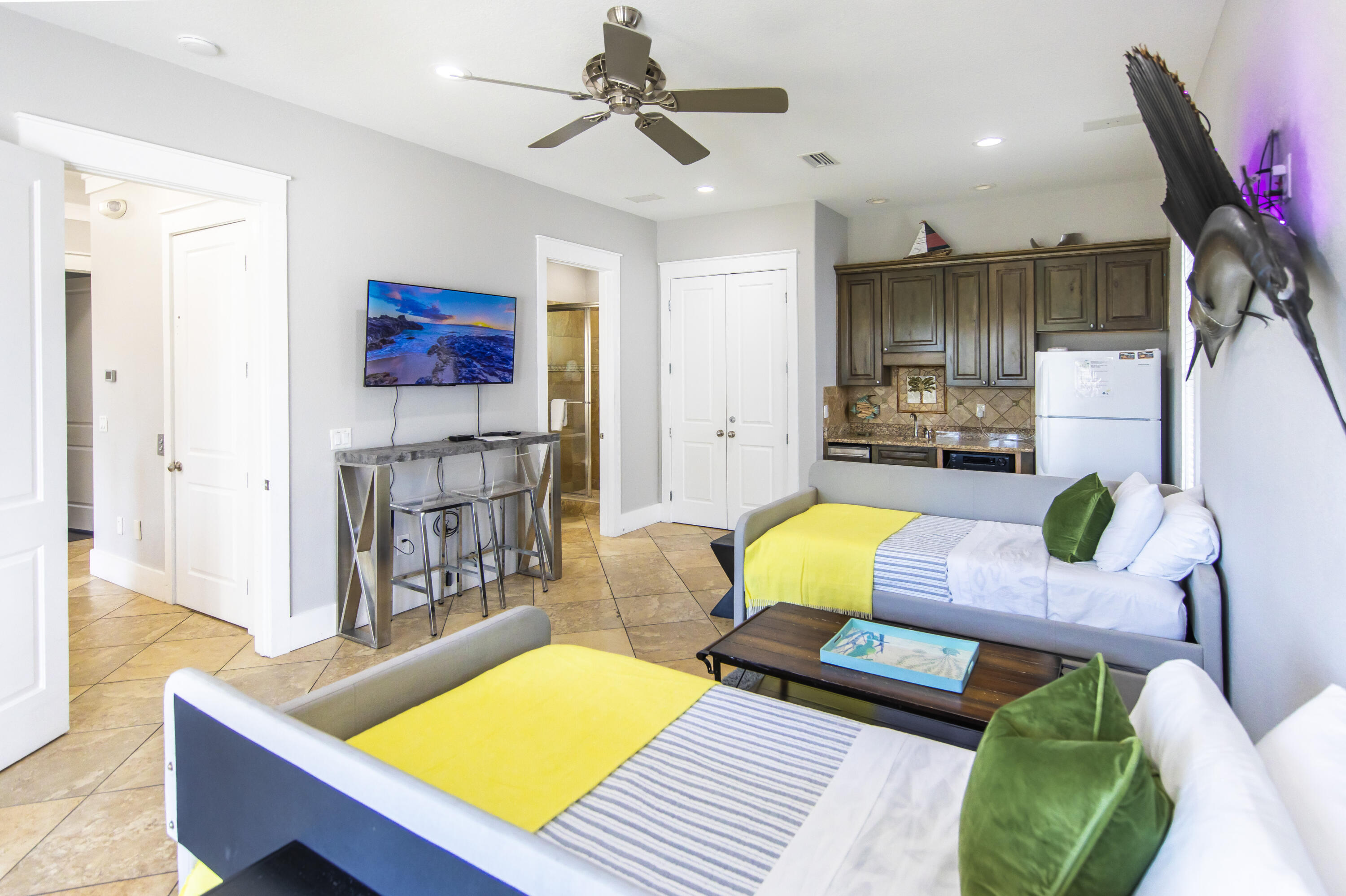 CRYSTAL BEACH - Residential