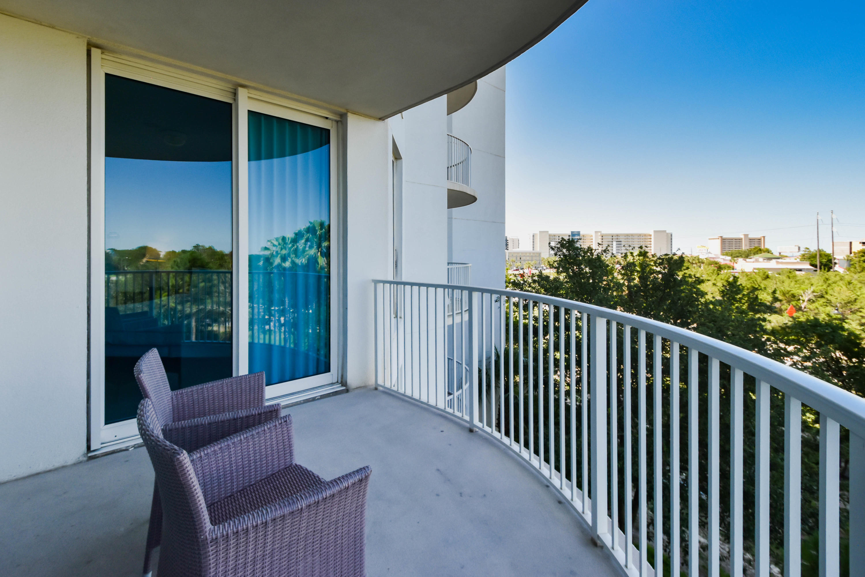 THE PALMS OF DESTIN - Residential