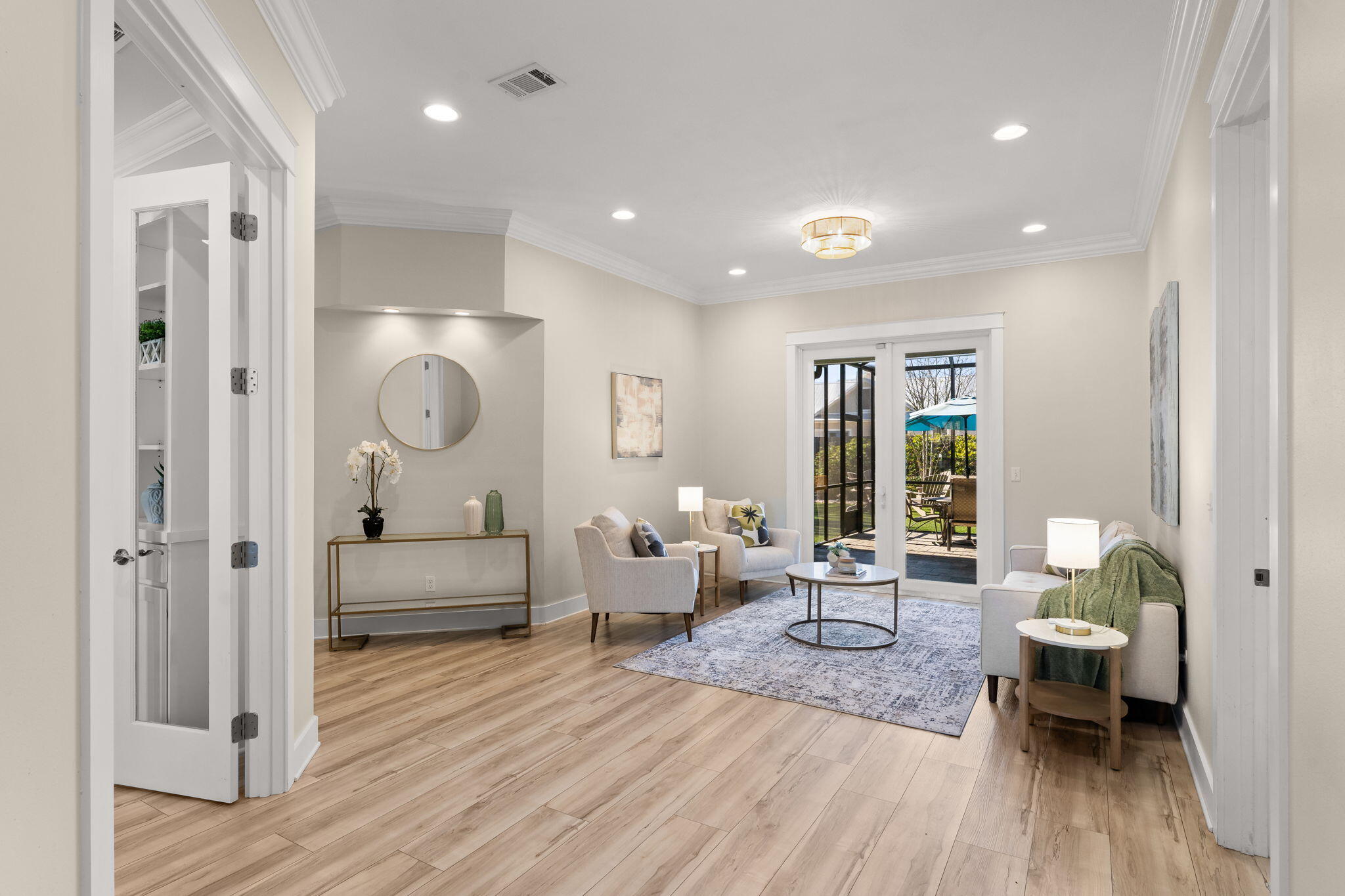 BOTANY BAYOU - Residential