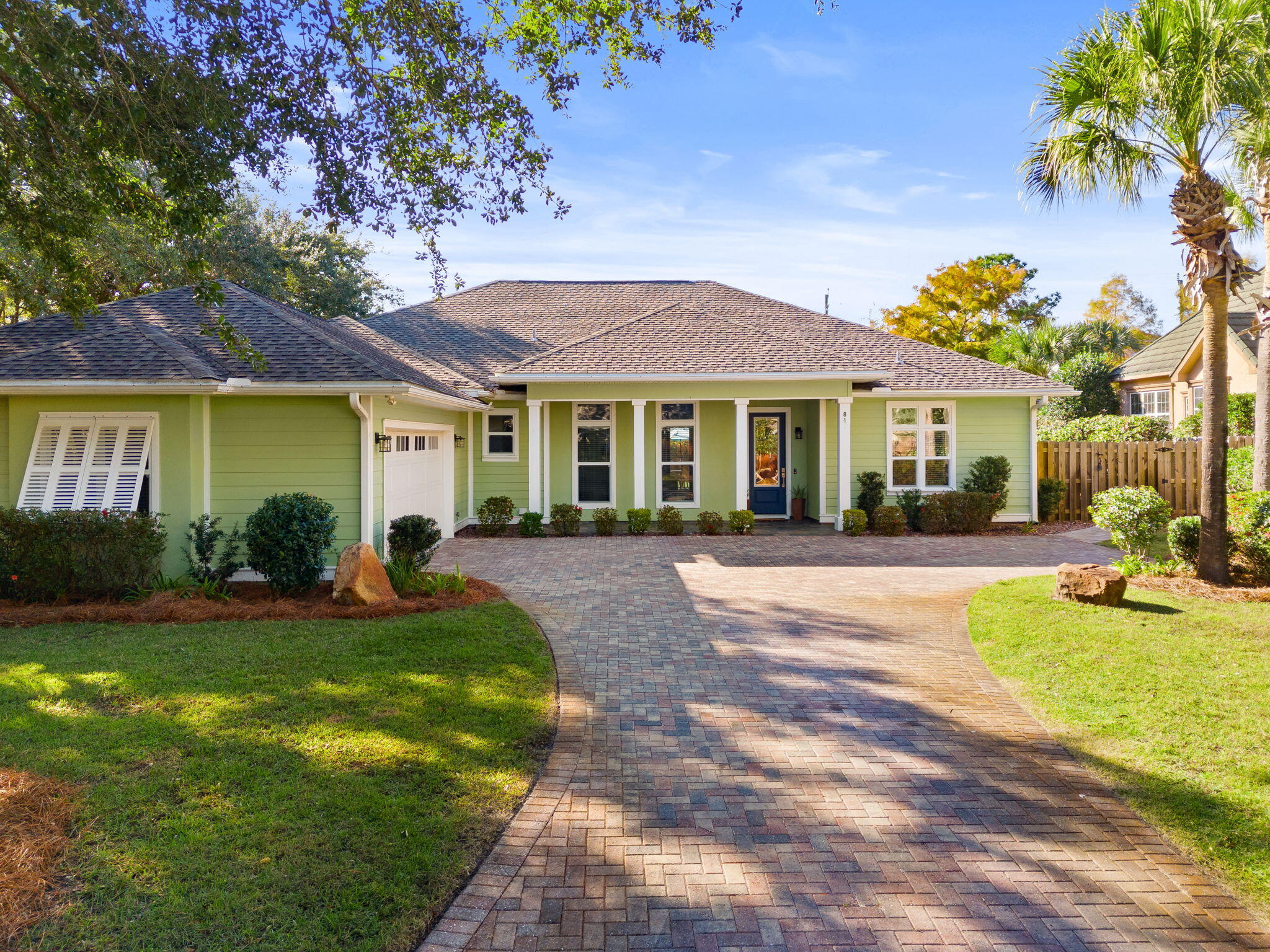 BOTANY BAYOU - Residential