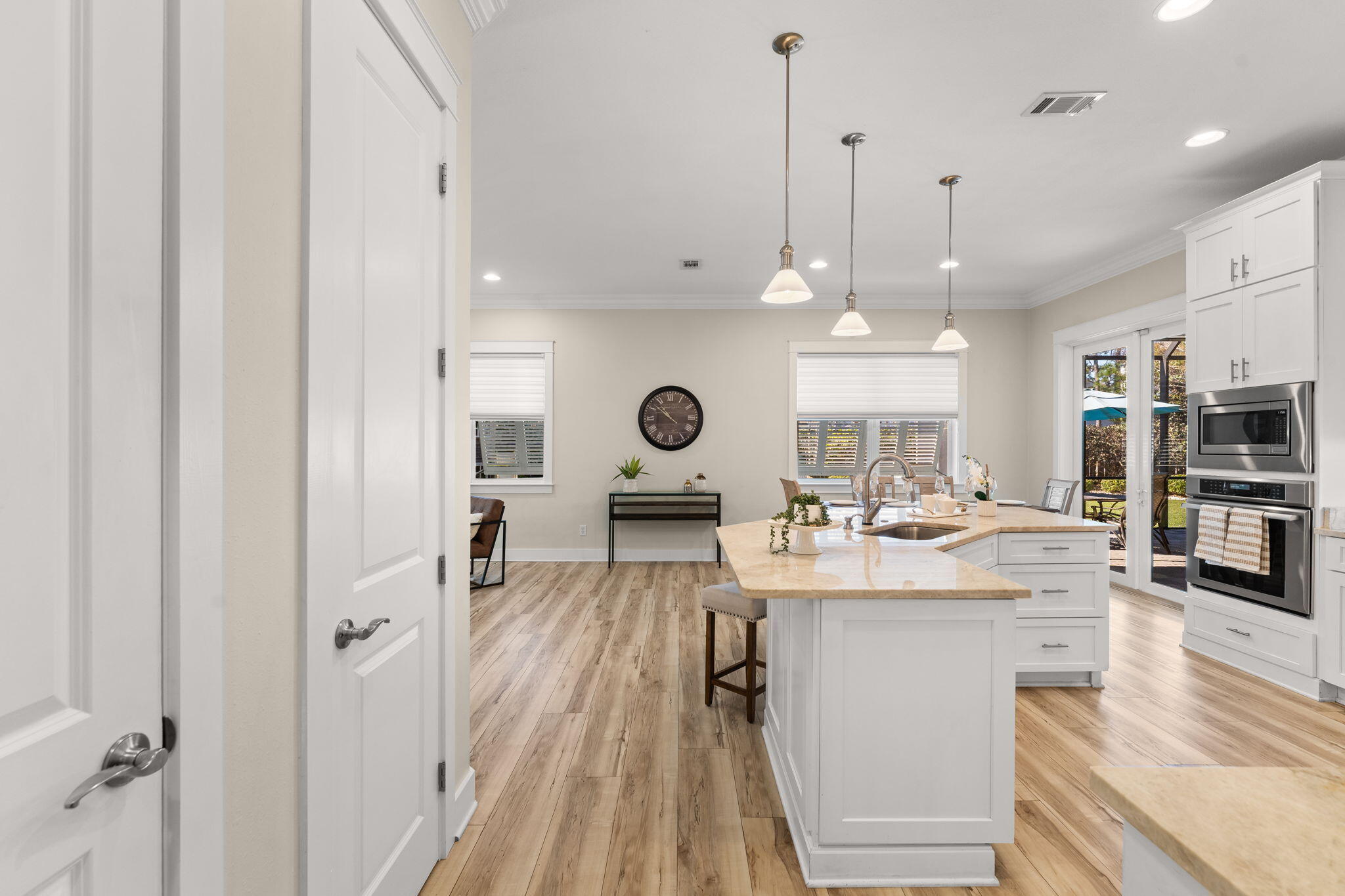 BOTANY BAYOU - Residential