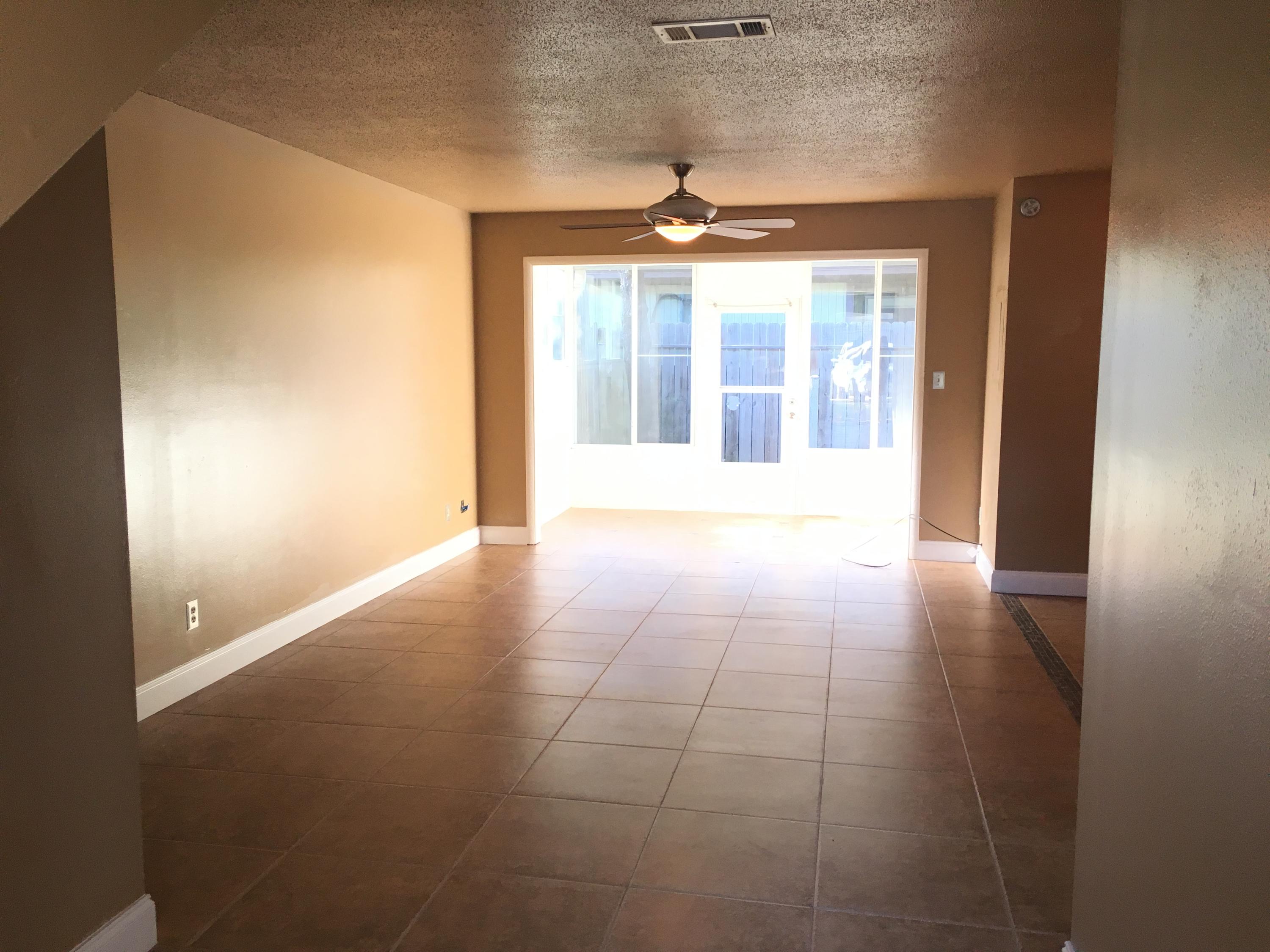 PINE RIDGE TRACE RE/SUB - Residential Lease