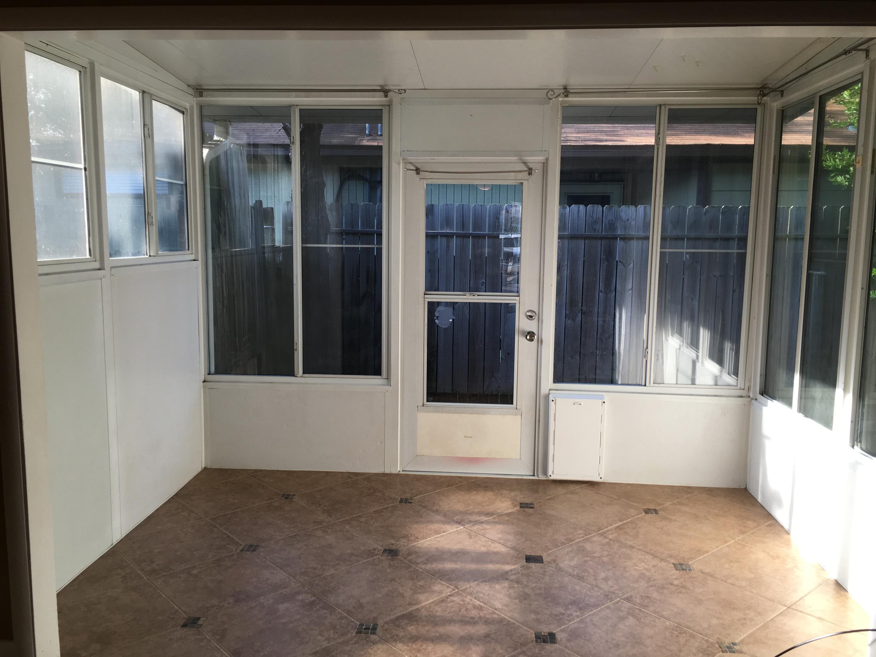 PINE RIDGE TRACE RE/SUB - Residential Lease