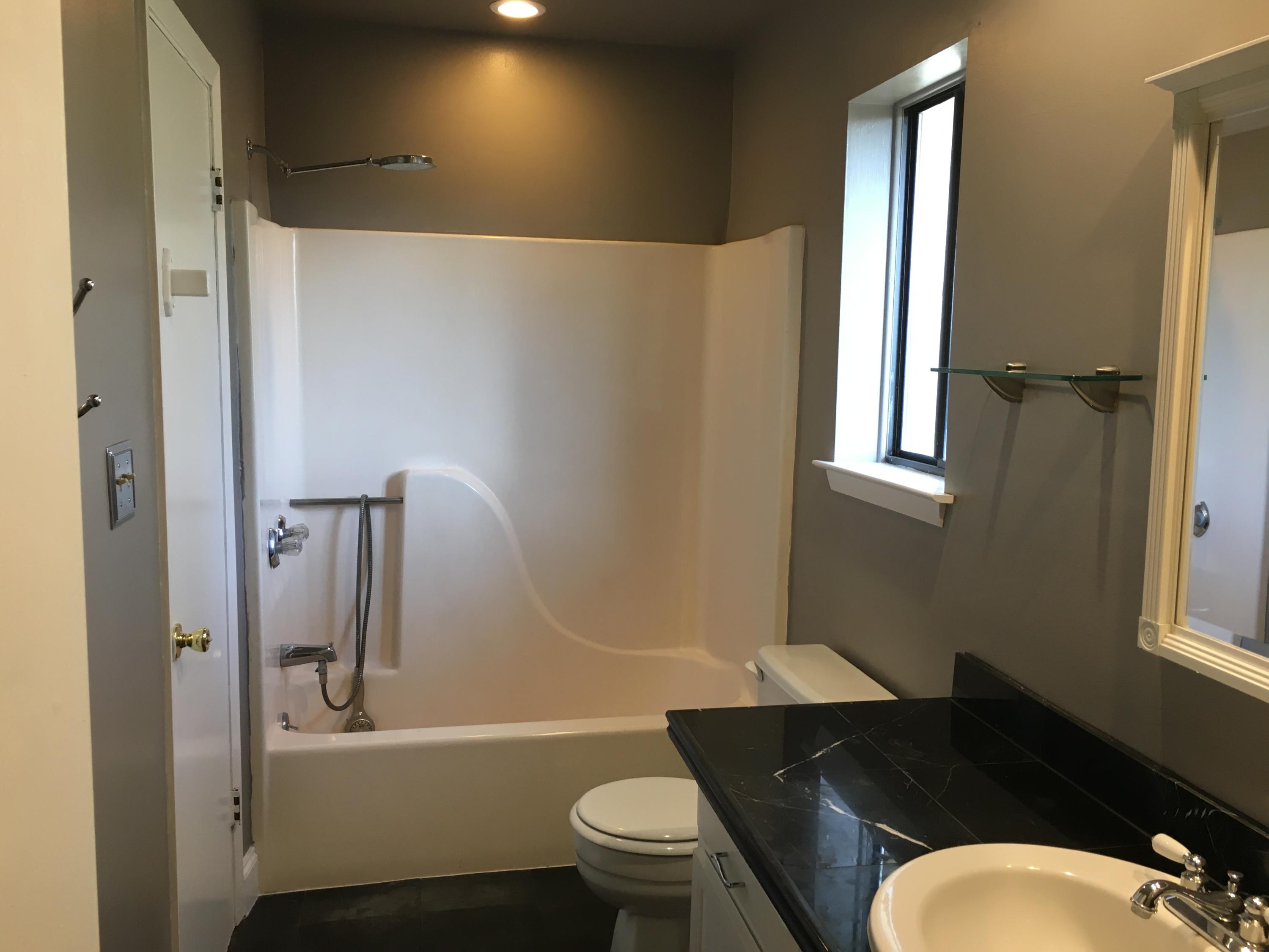 PINE RIDGE TRACE RE/SUB - Residential Lease