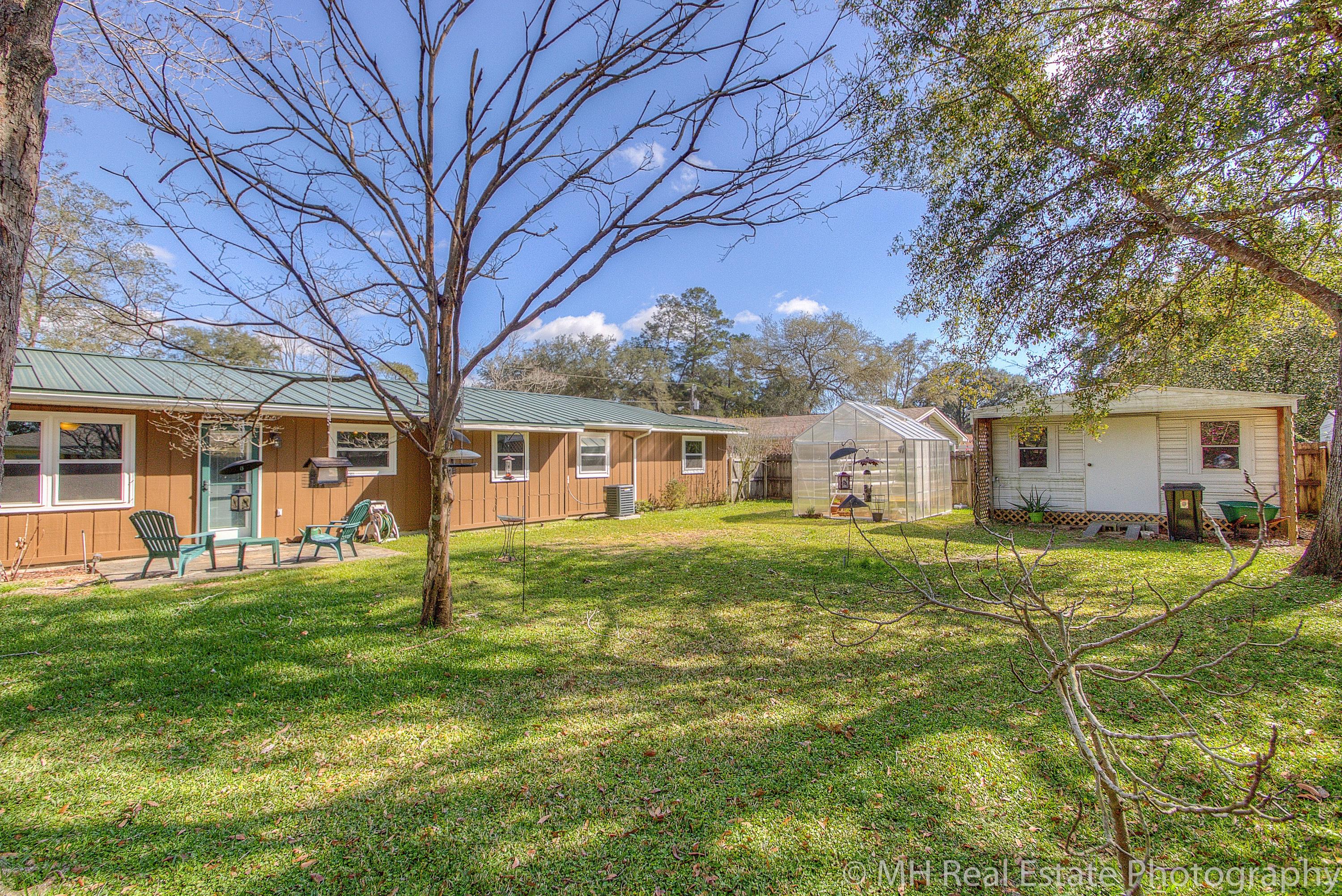 SHERWOOD FOREST - Residential