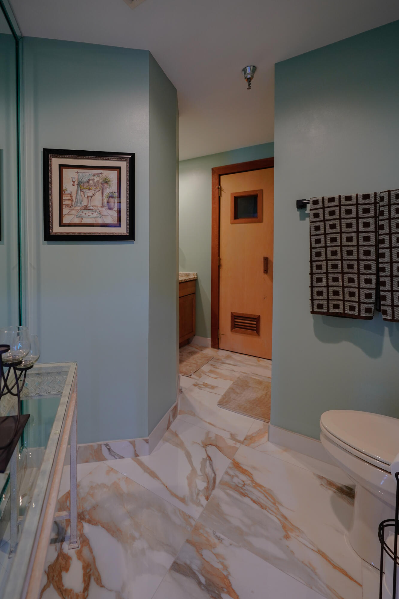 DESTIN YACHT CLUB - Residential Lease