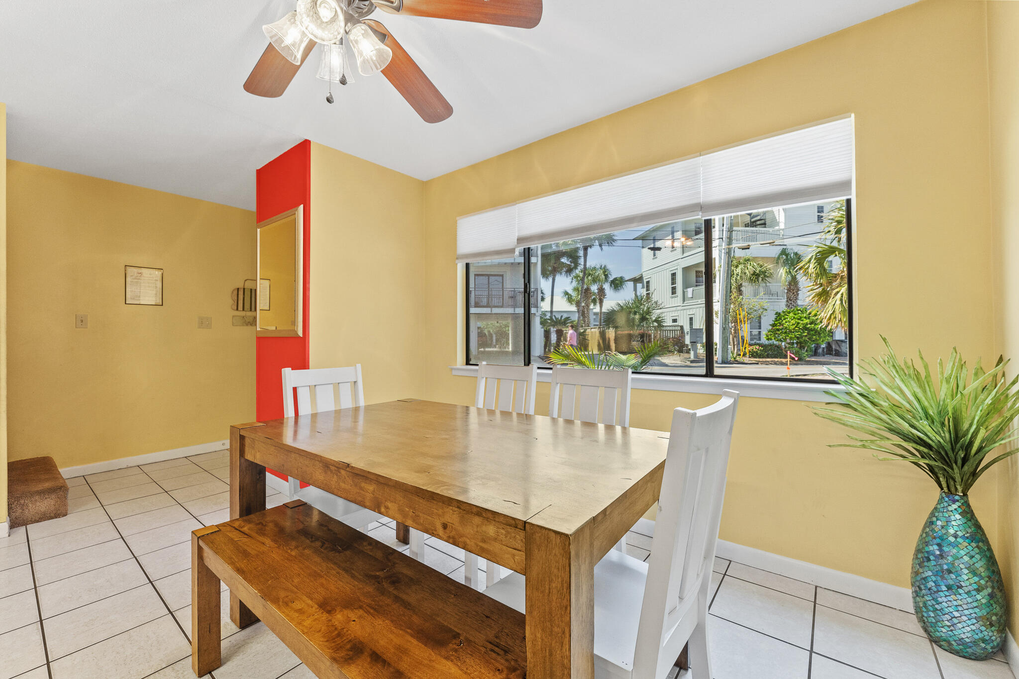 BLUE SURF TOWNHOMES - Residential