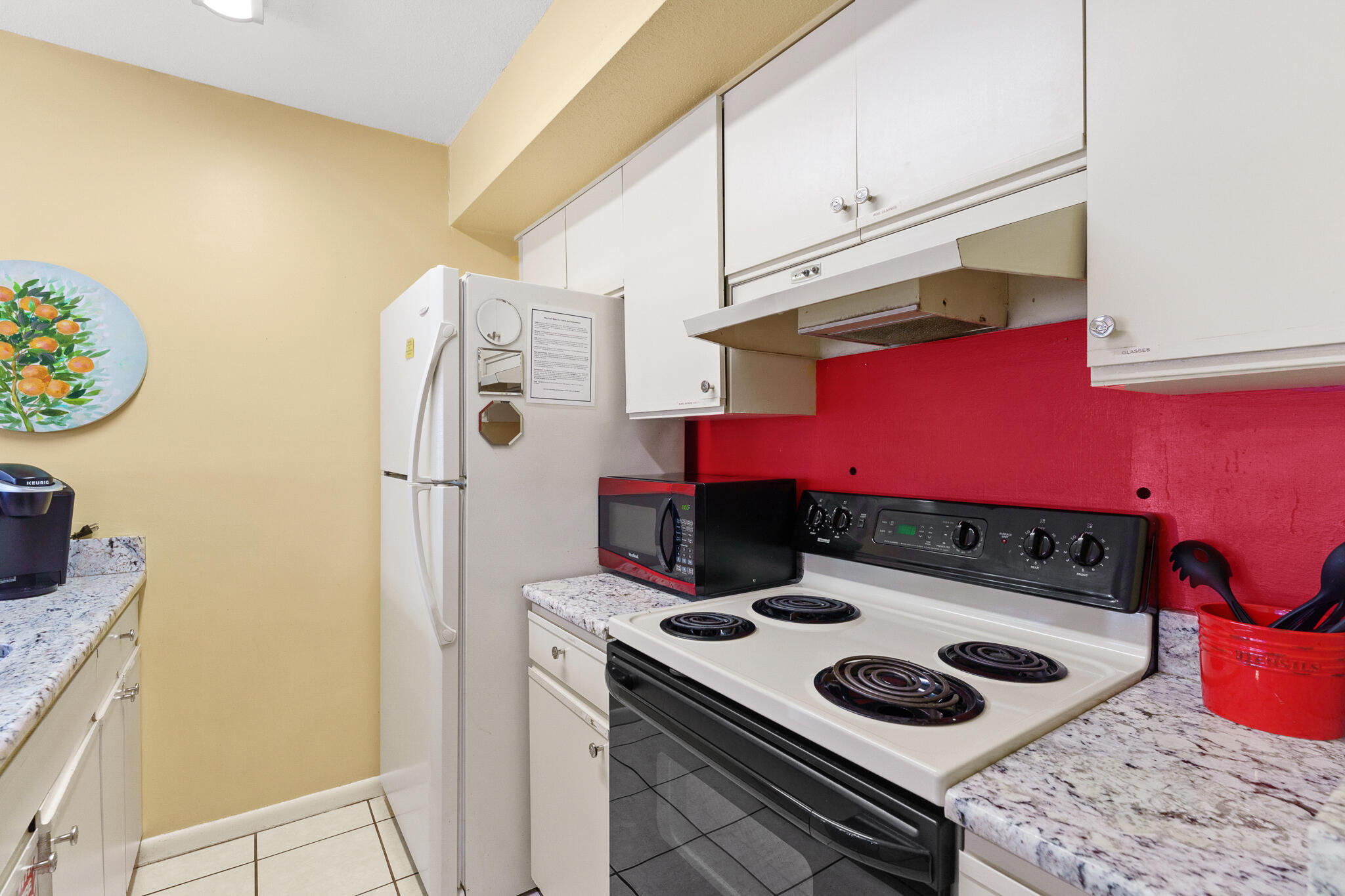 BLUE SURF TOWNHOMES - Residential