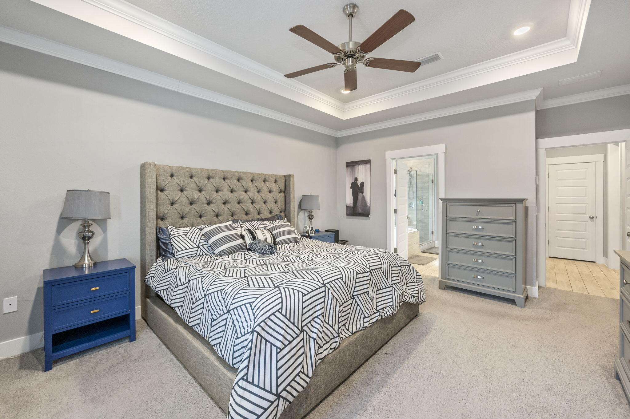 WATER'S EDGE - Residential