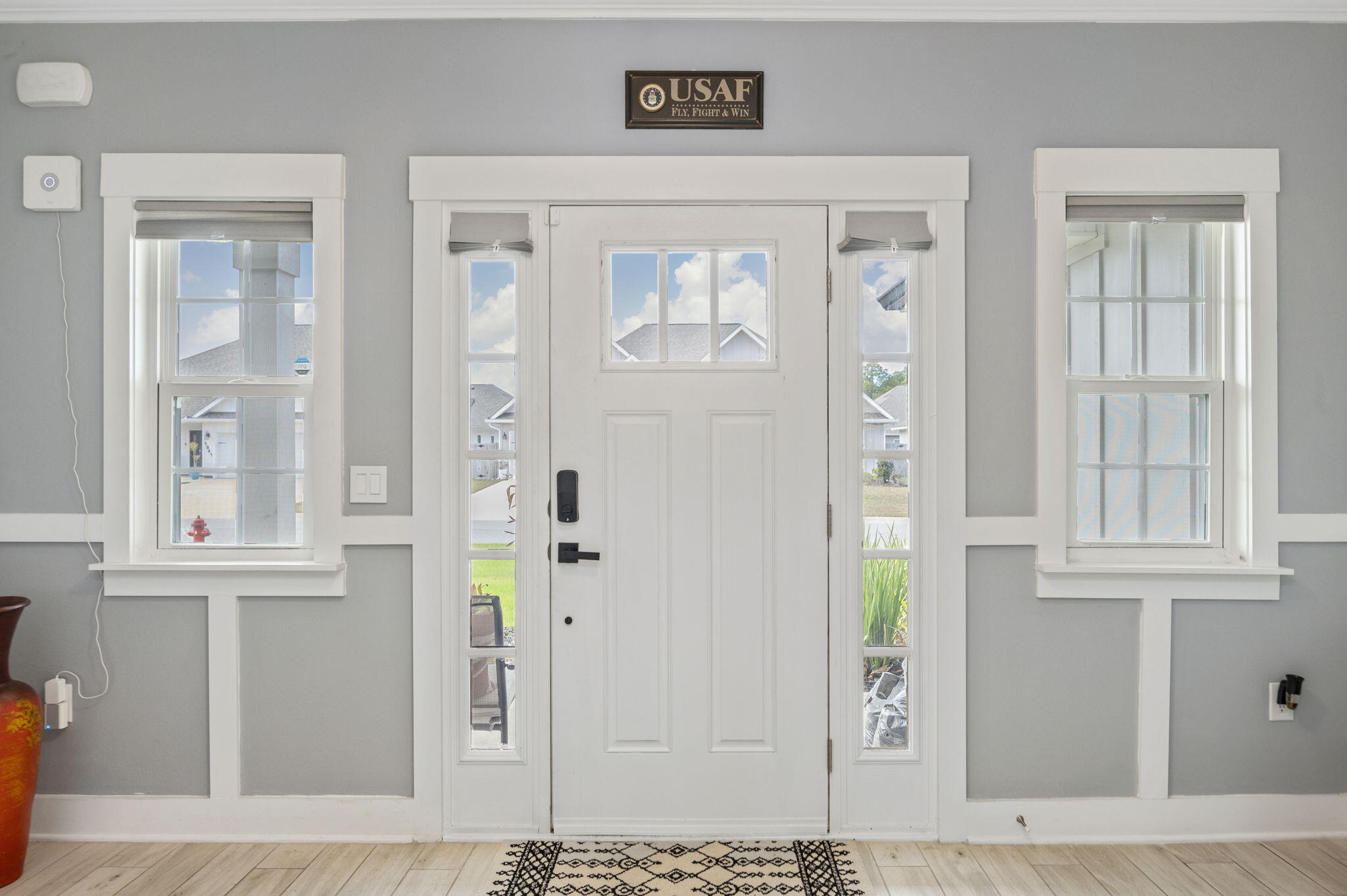 WATER'S EDGE - Residential