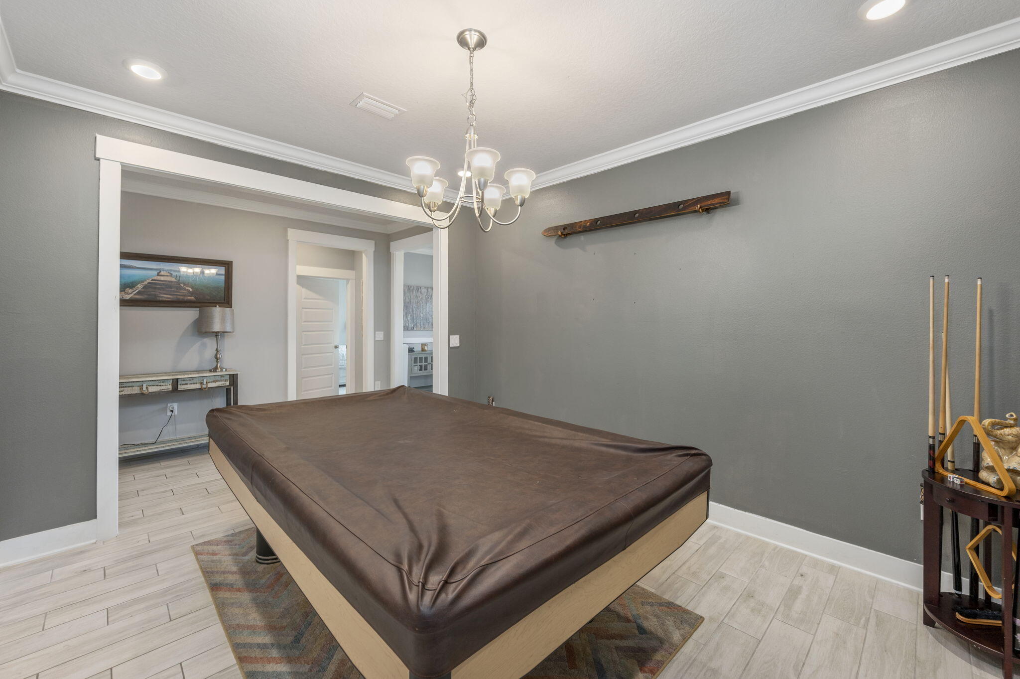 WATER'S EDGE - Residential