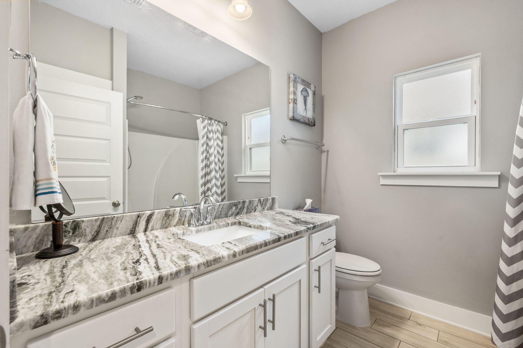 WATER'S EDGE - Residential