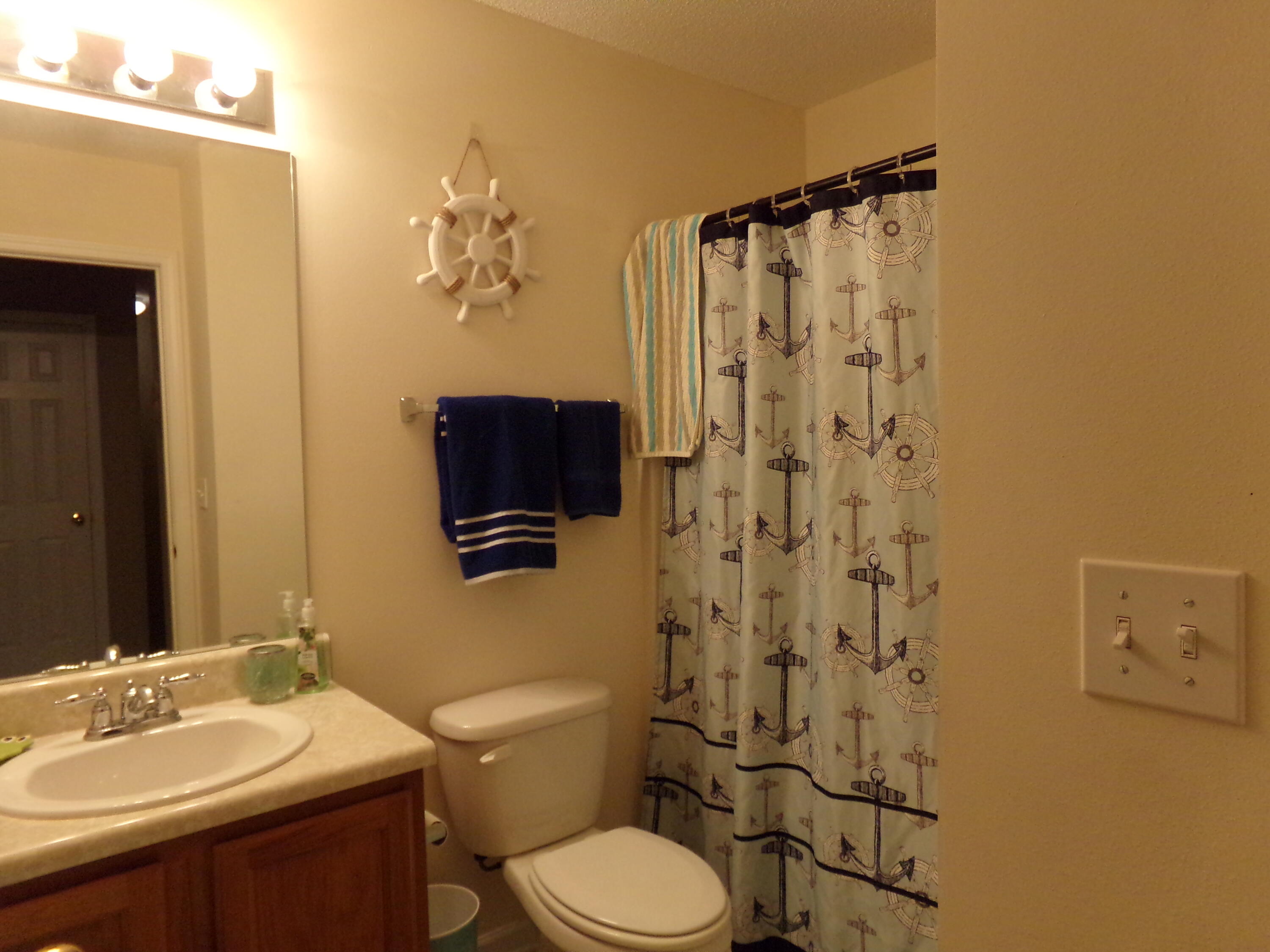 ROLLING PINES - Residential