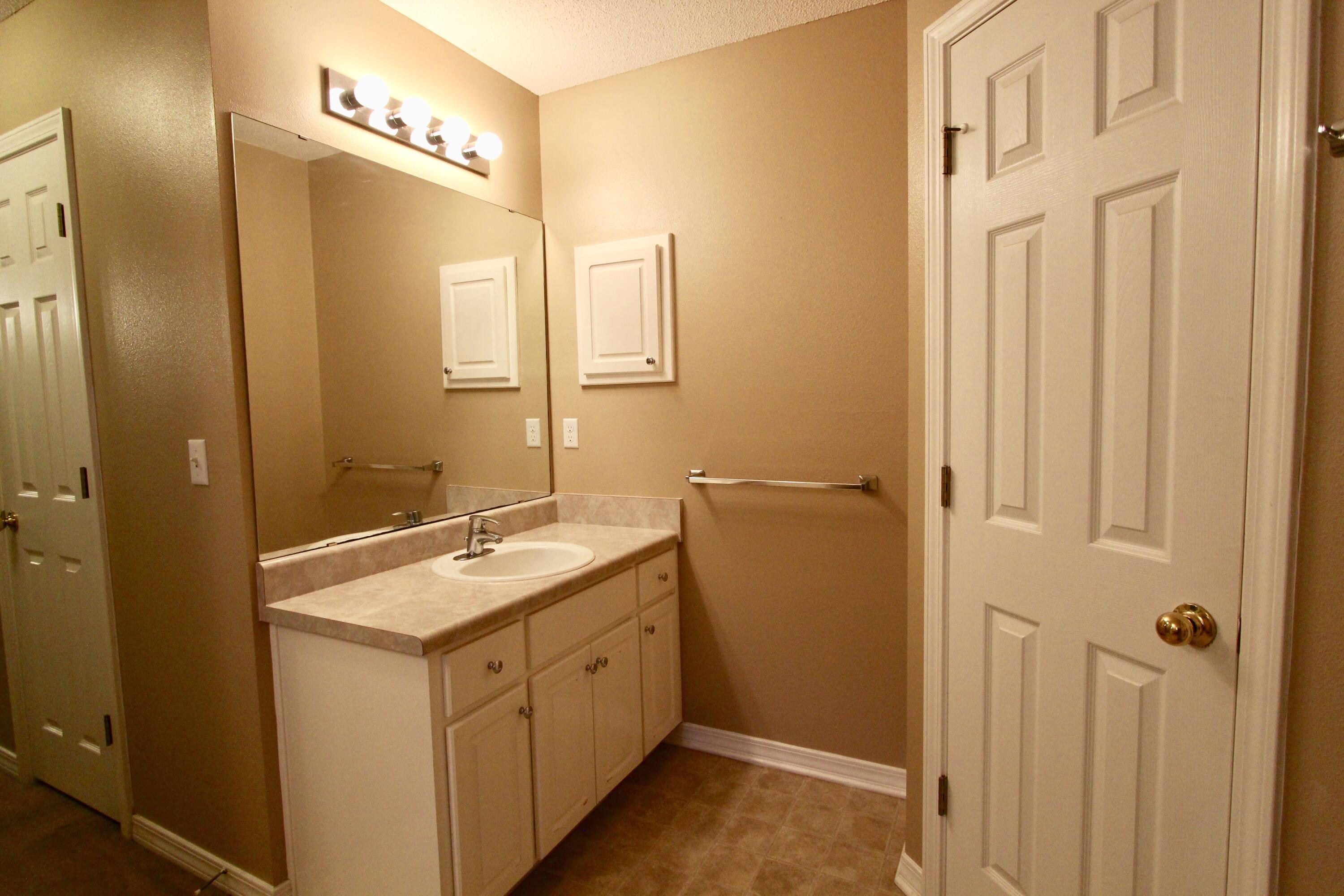 SILVER OAKS PH 2 - Residential