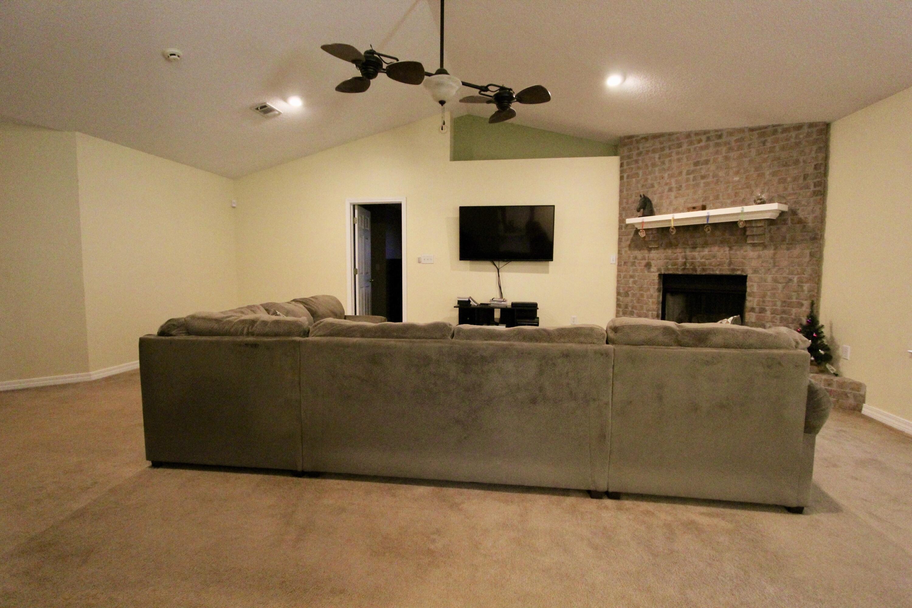 SILVER OAKS PH 2 - Residential