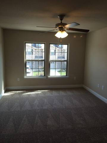 RESERVE POINTE - Residential Lease