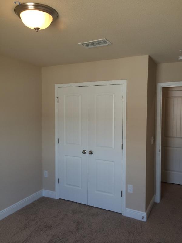 RESERVE POINTE - Residential Lease