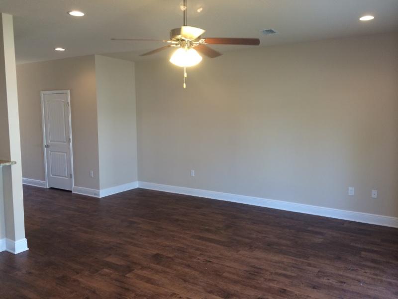 RESERVE POINTE - Residential Lease