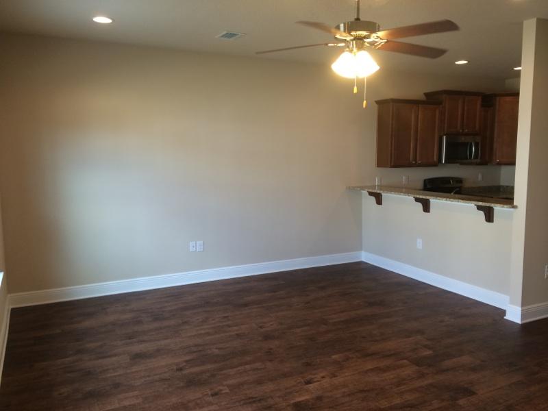 RESERVE POINTE - Residential Lease