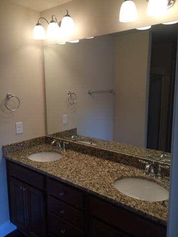 RESERVE POINTE - Residential Lease