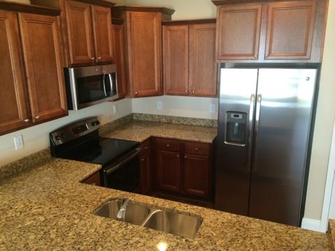 RESERVE POINTE - Residential Lease