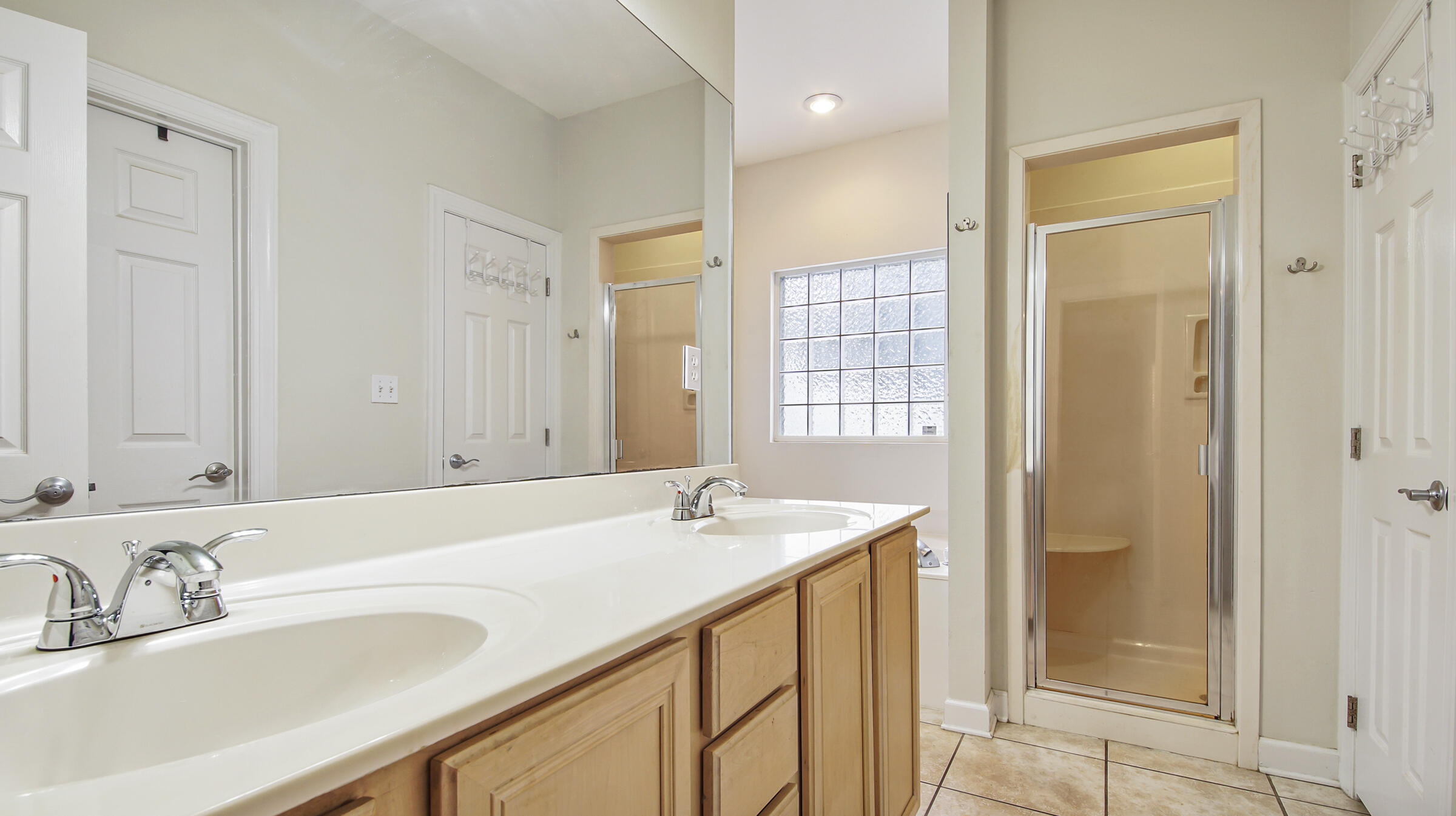 Miramar Palms - Residential