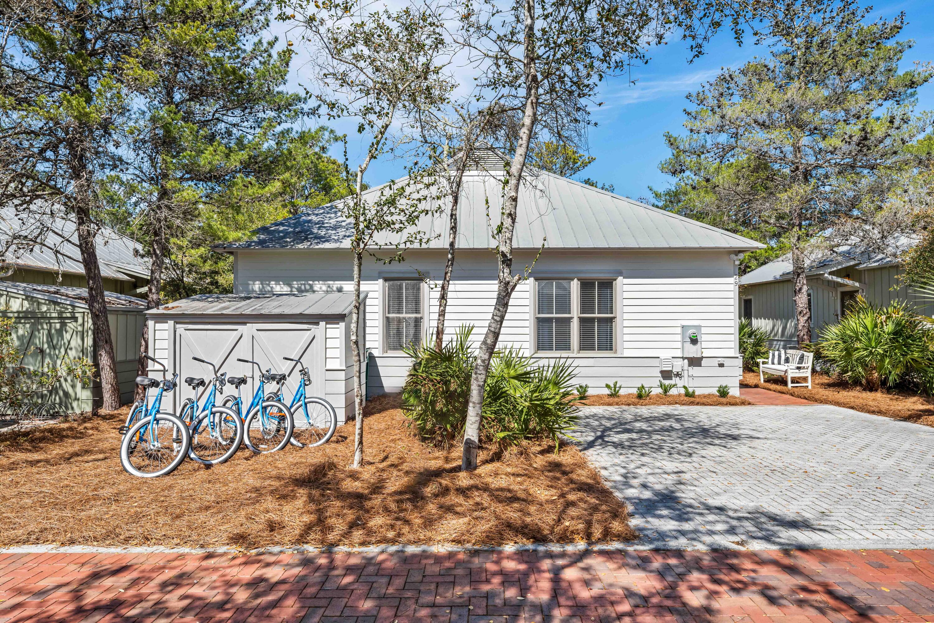 MAGNOLIA COTTAGES - Residential