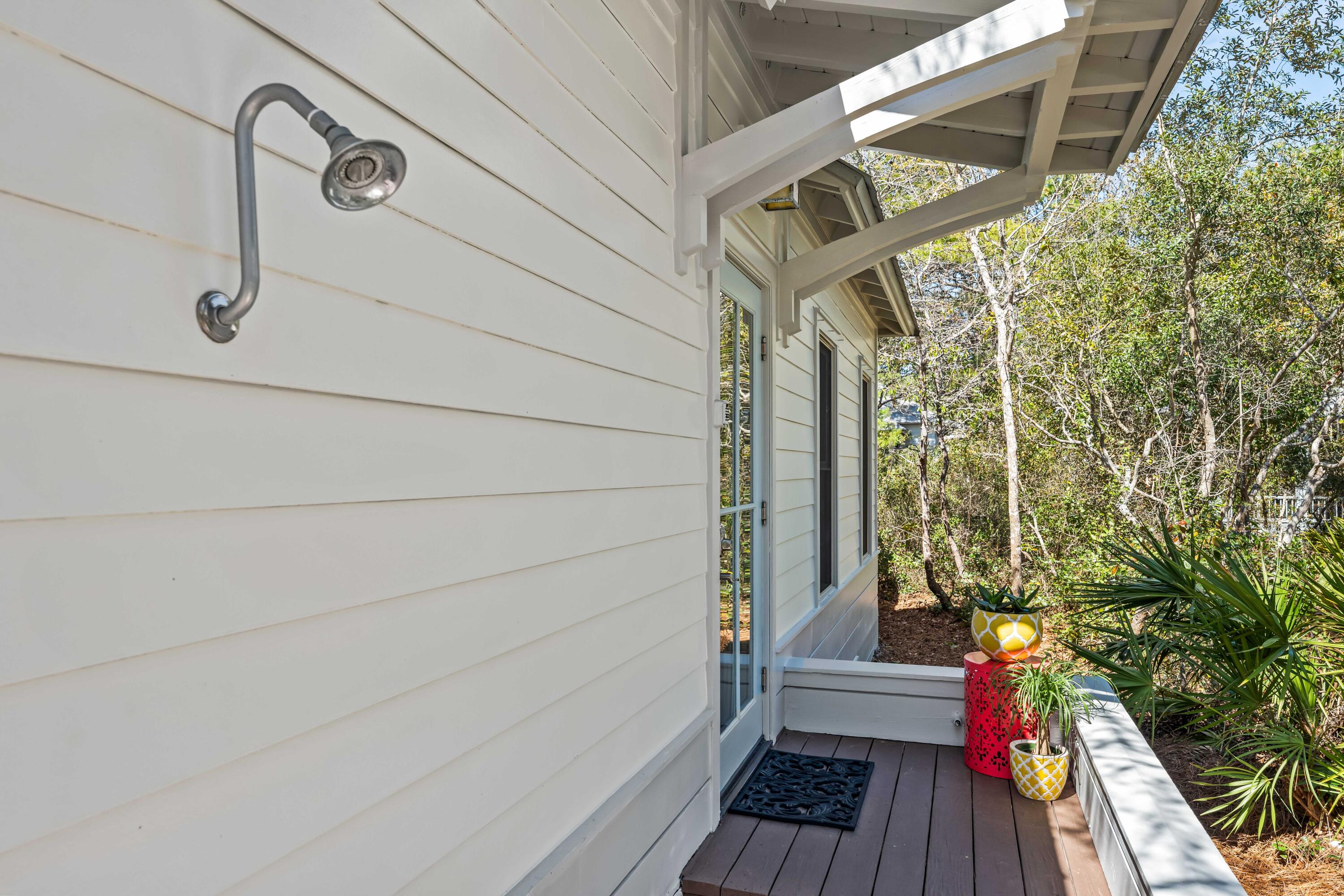 MAGNOLIA COTTAGES - Residential