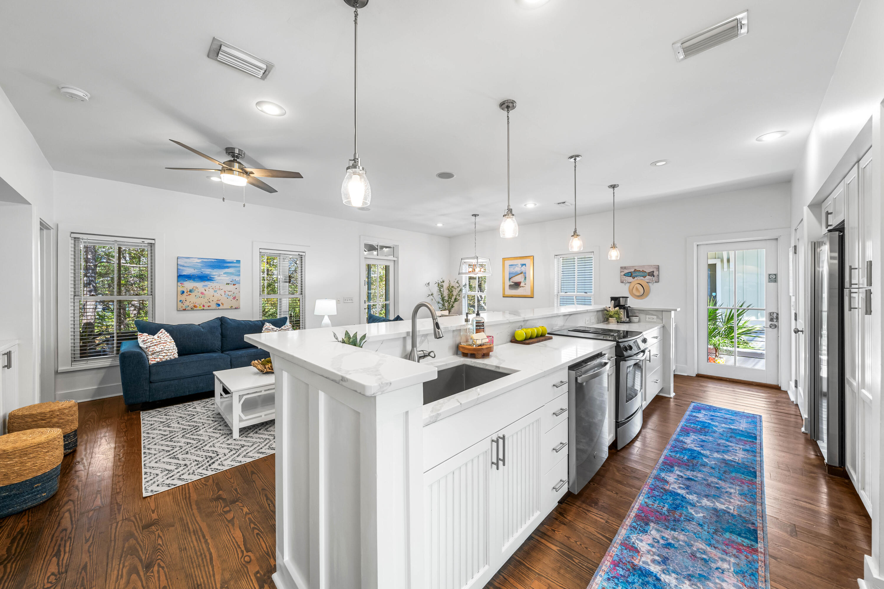 MAGNOLIA COTTAGES - Residential