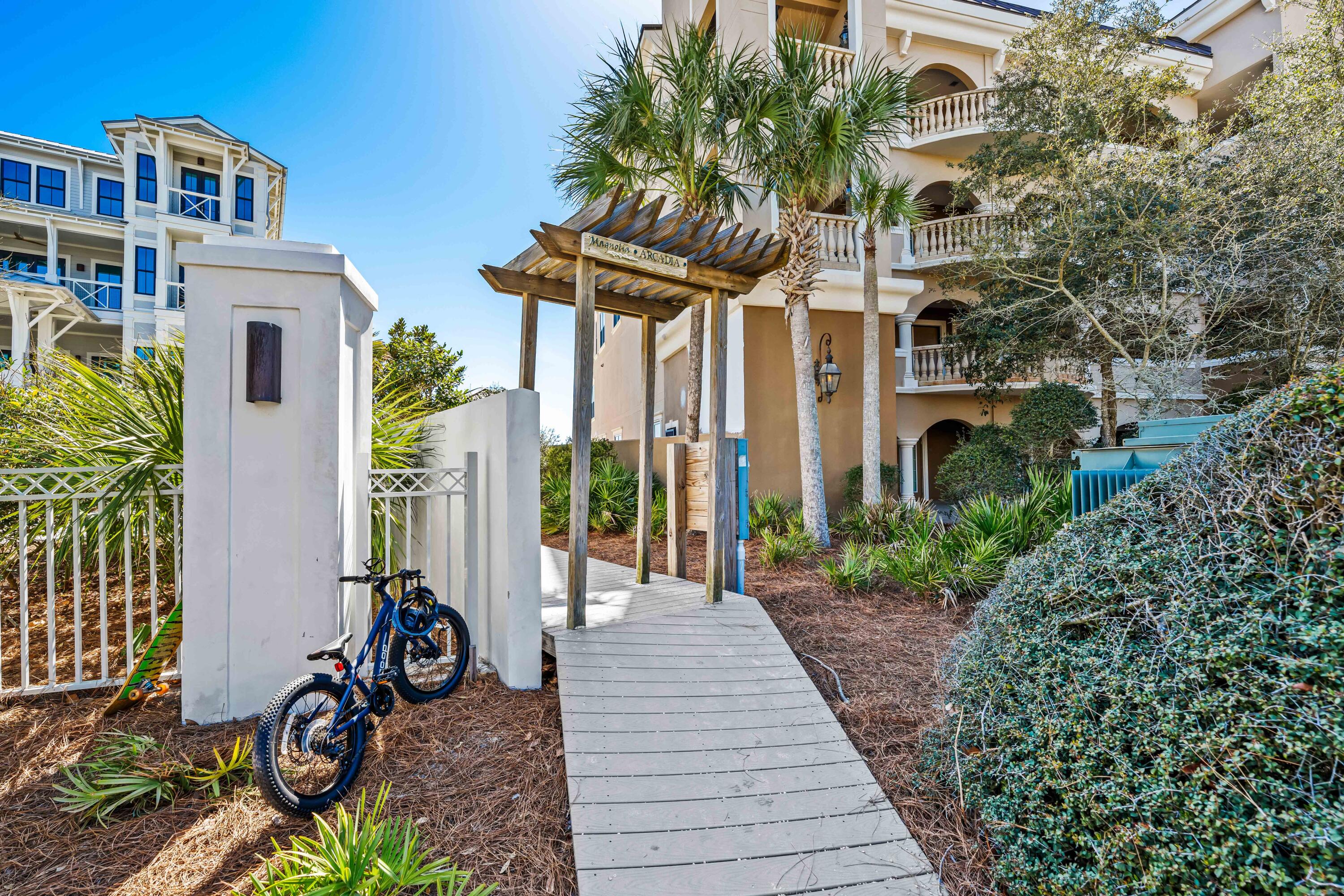 MAGNOLIA COTTAGES - Residential