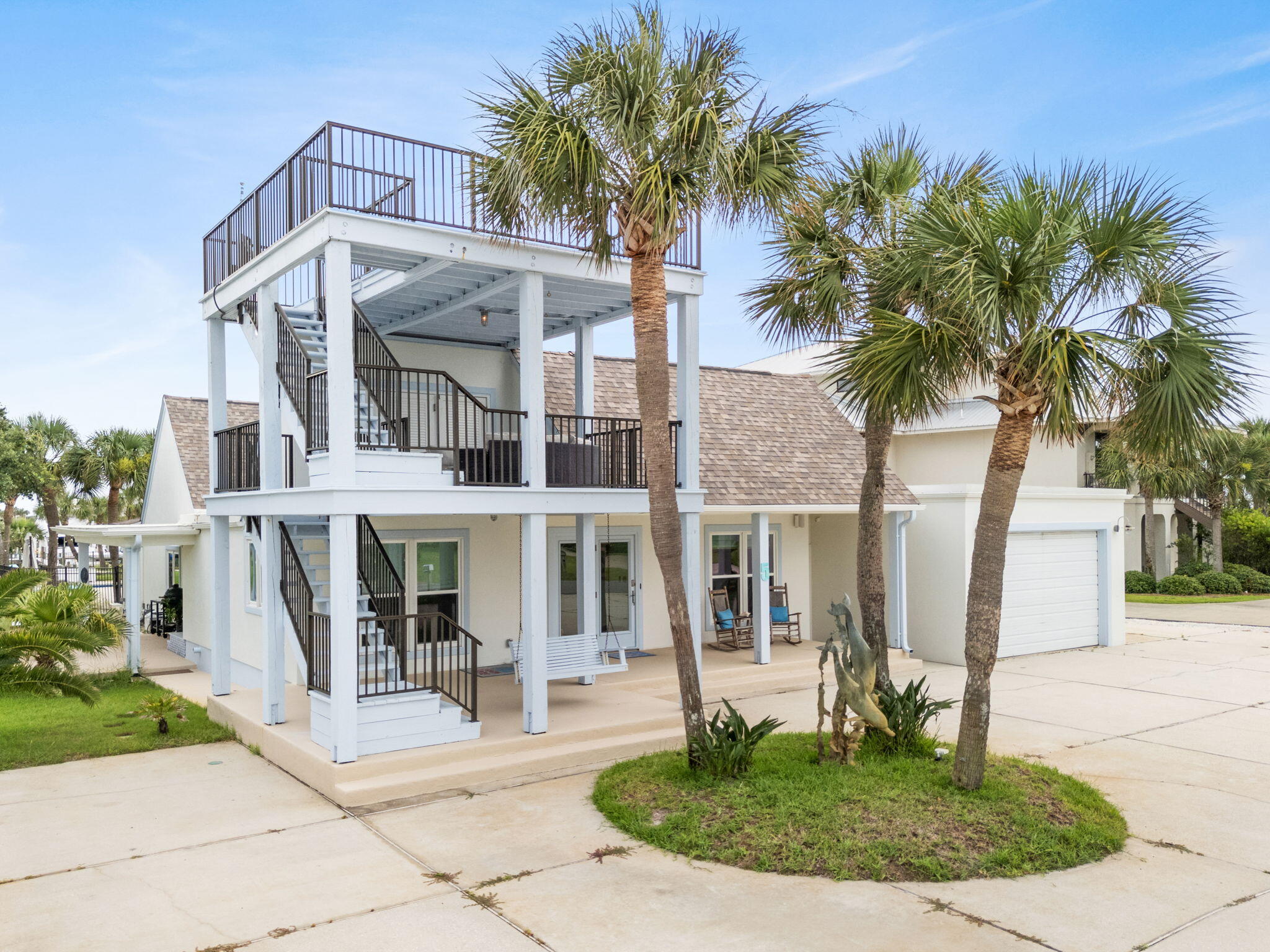 5 Sabine Drive