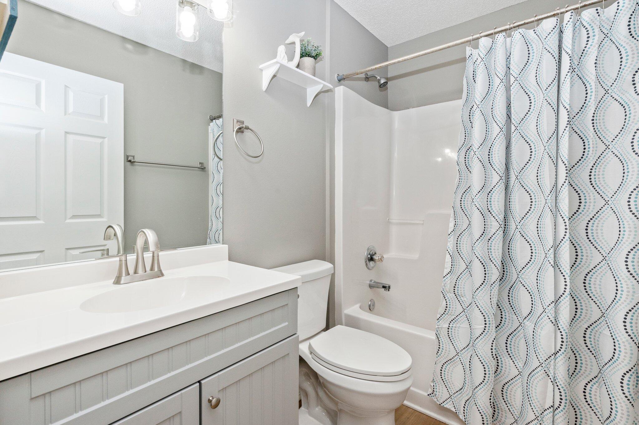 ADAMS POWELL - Residential