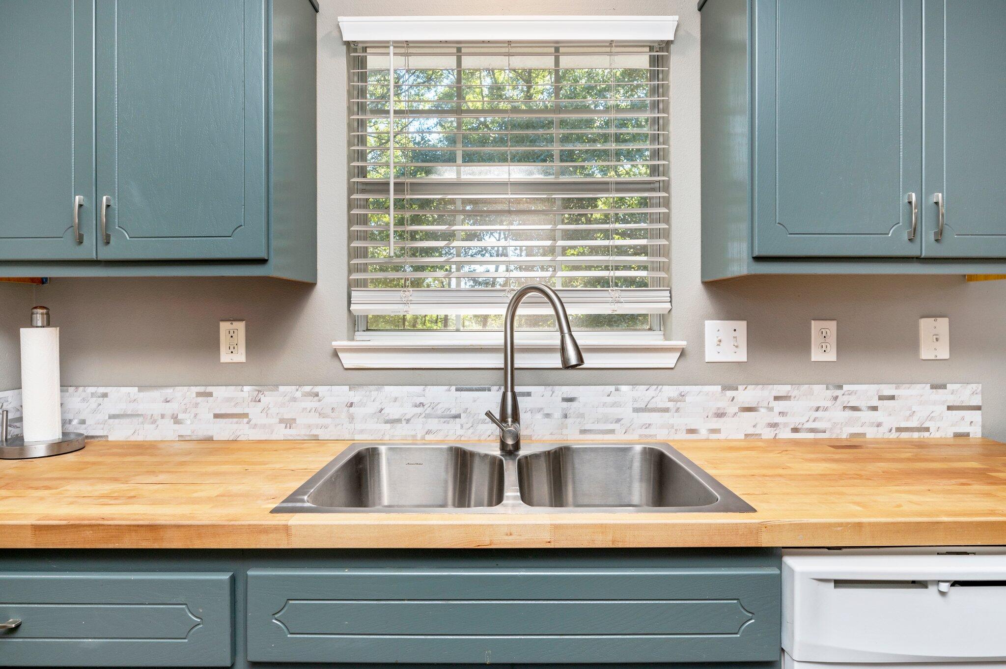 ADAMS POWELL - Residential