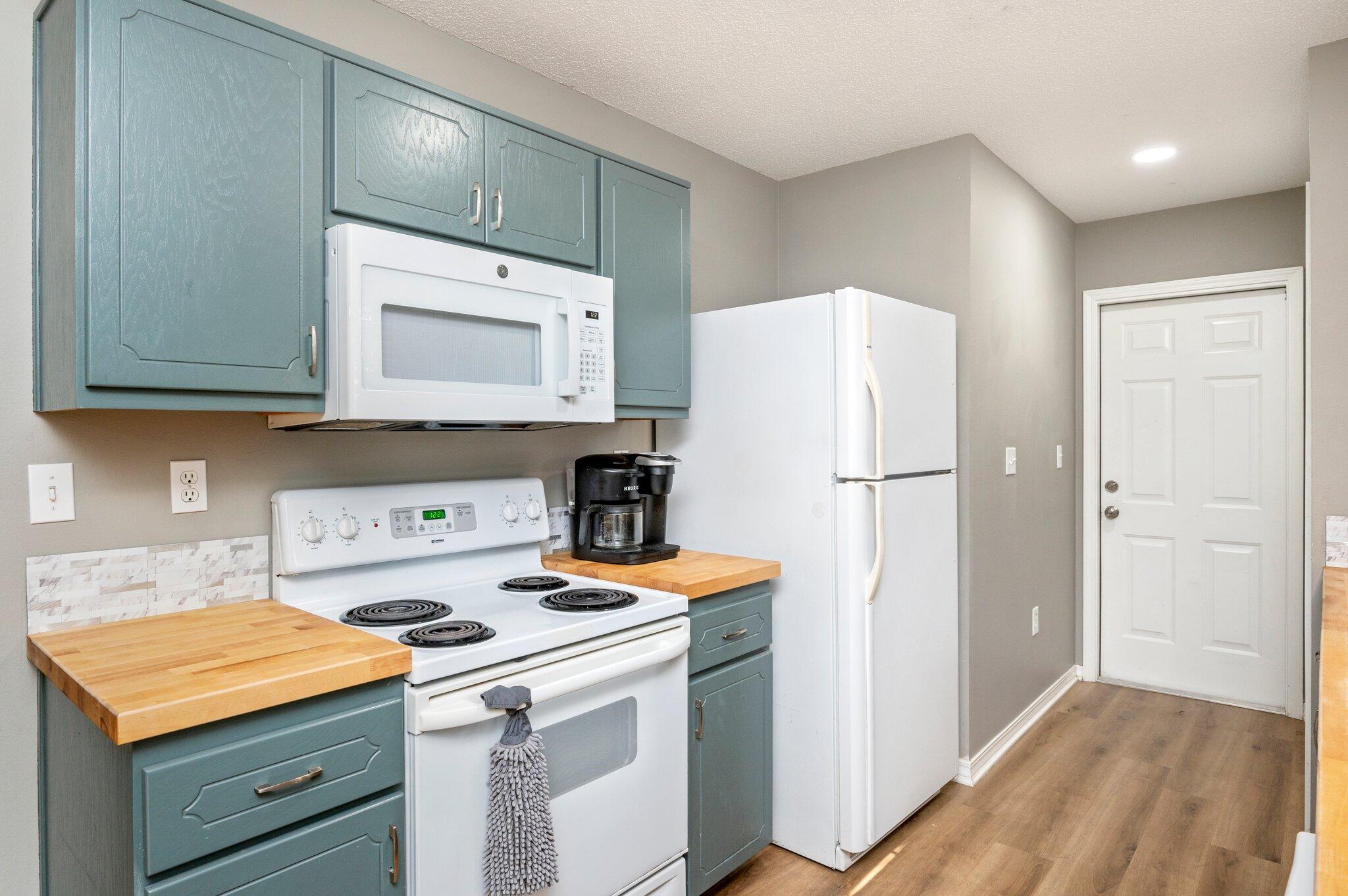 ADAMS POWELL - Residential