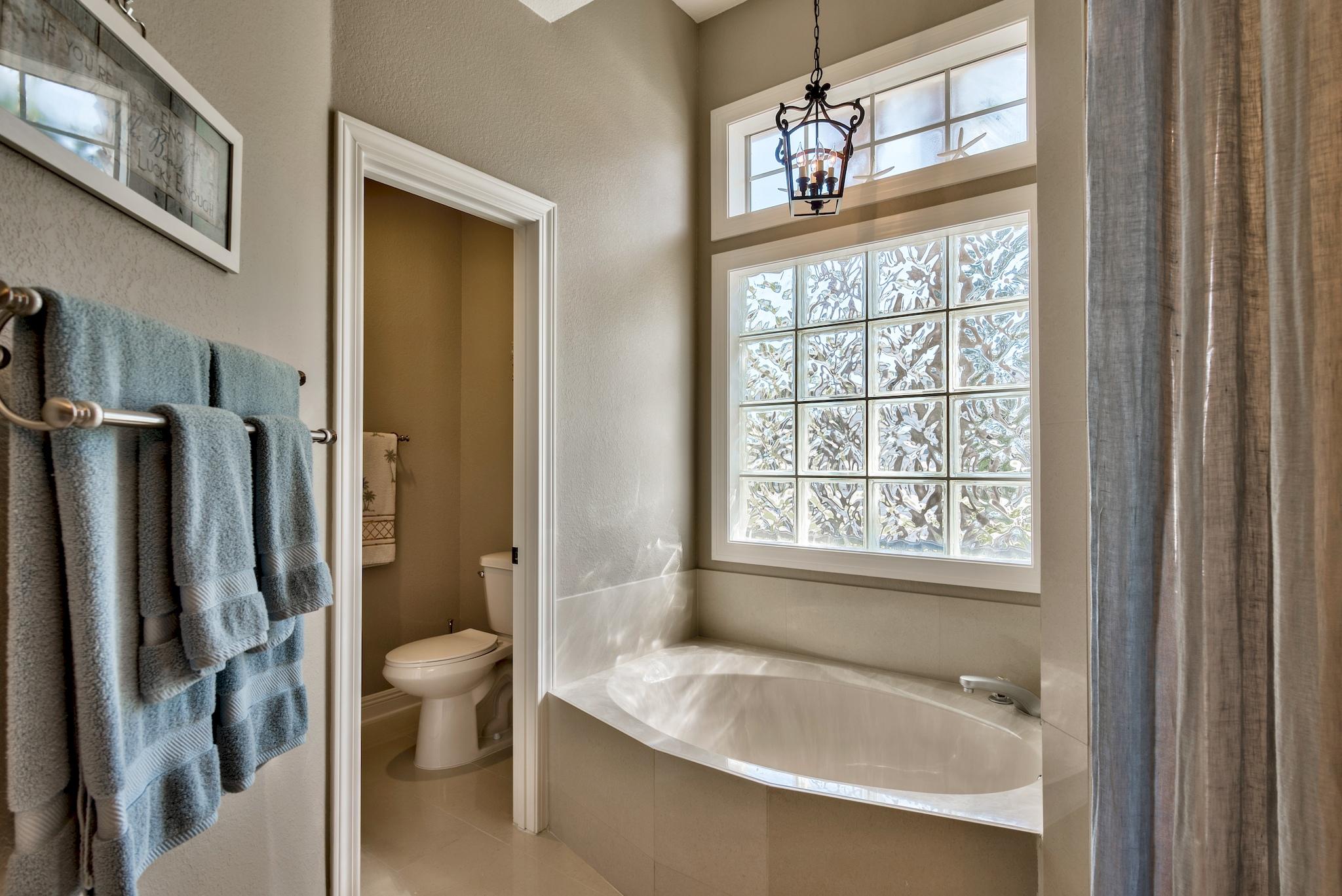 EMERALD BAY PH 1A - Residential