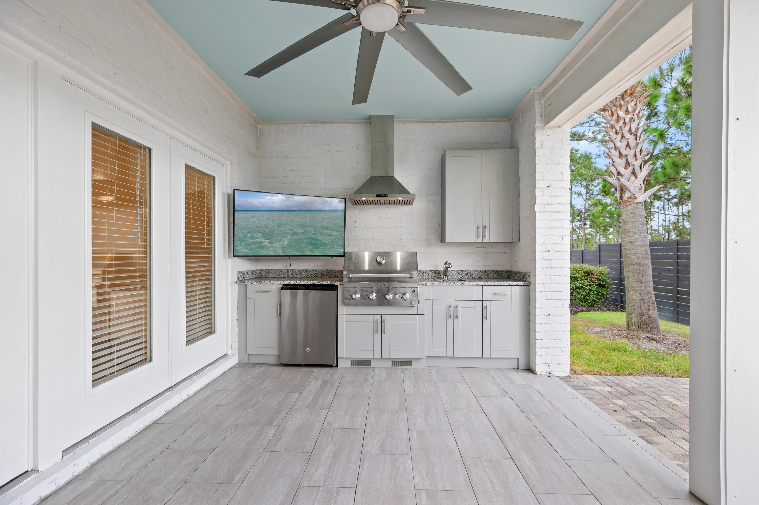 LAKEVIEW - Residential