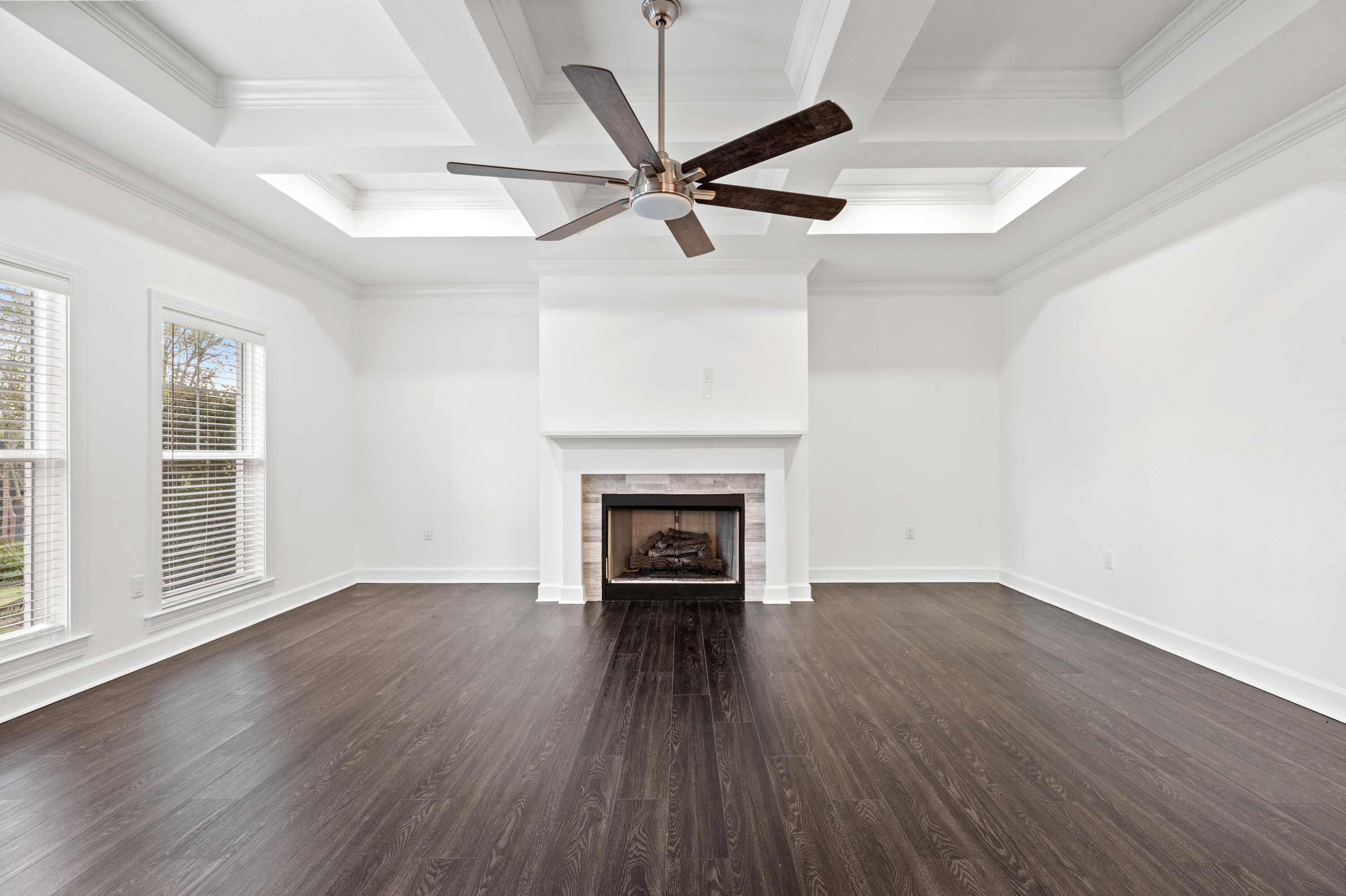 LAKEVIEW - Residential